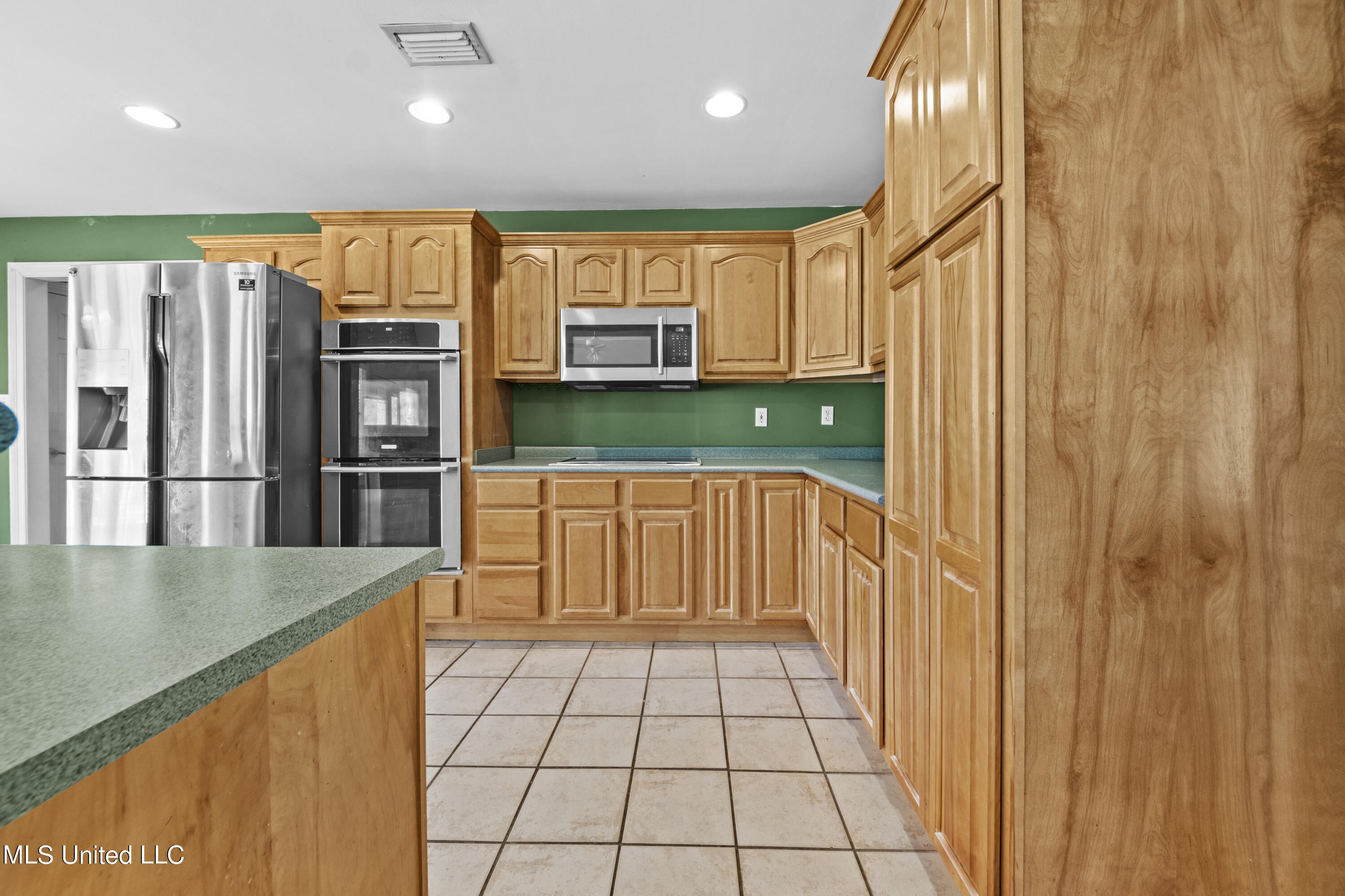 12412 Fox Forest Drive, Gulfport, Mississippi image 12