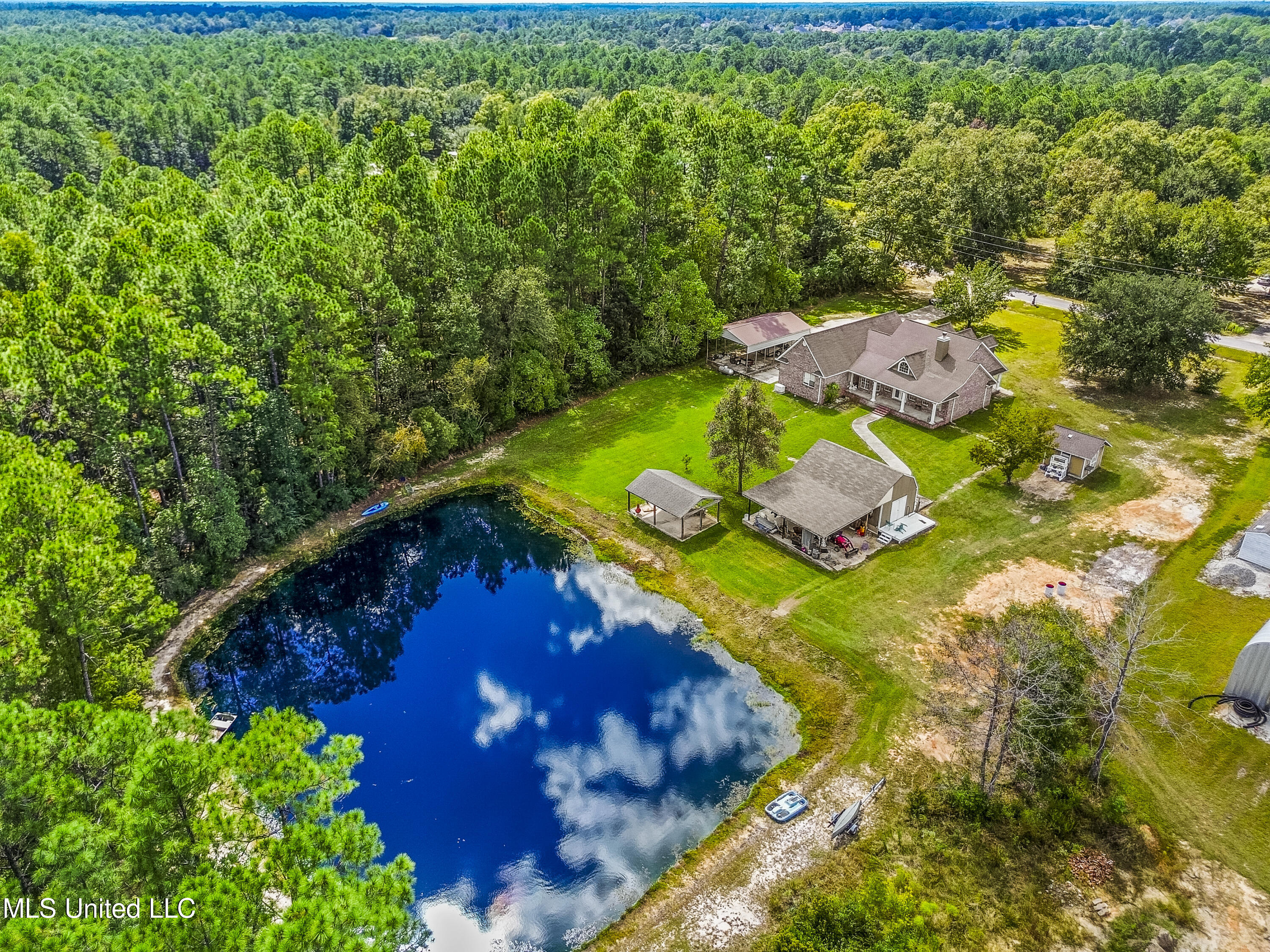 12412 Fox Forest Drive, Gulfport, Mississippi image 31