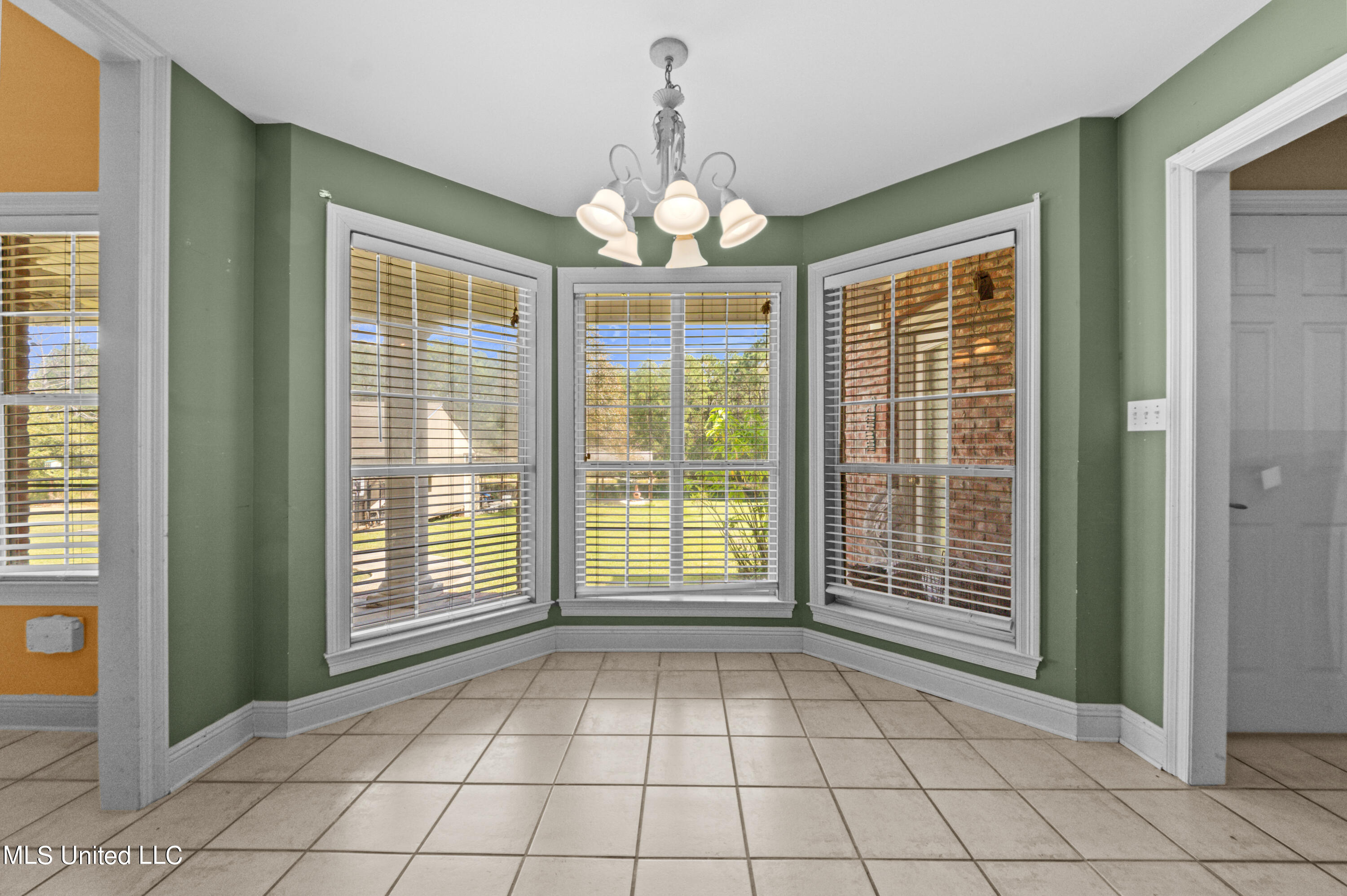 12412 Fox Forest Drive, Gulfport, Mississippi image 10