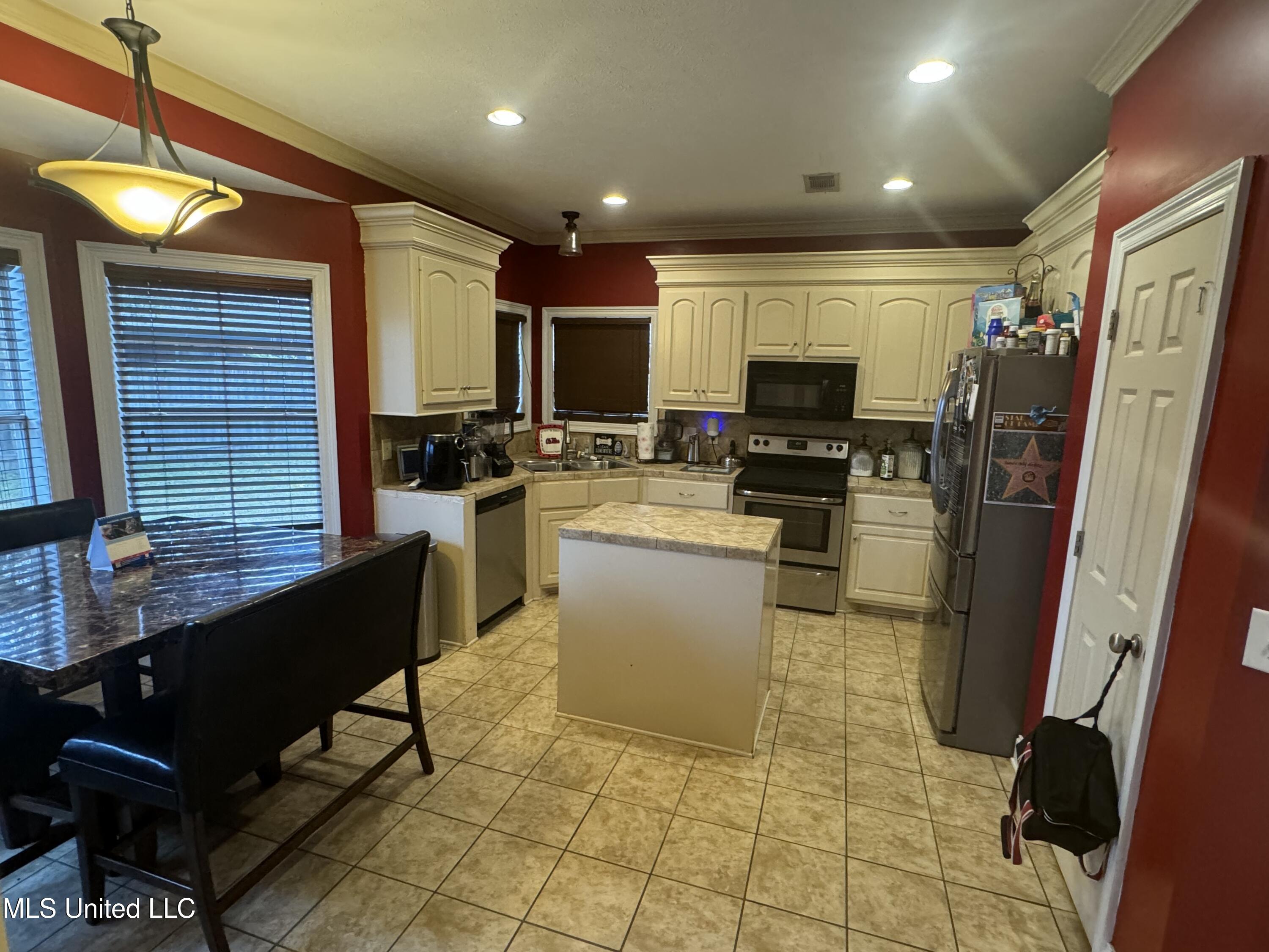 502 Spring Hill Place, Brandon, Mississippi image 6