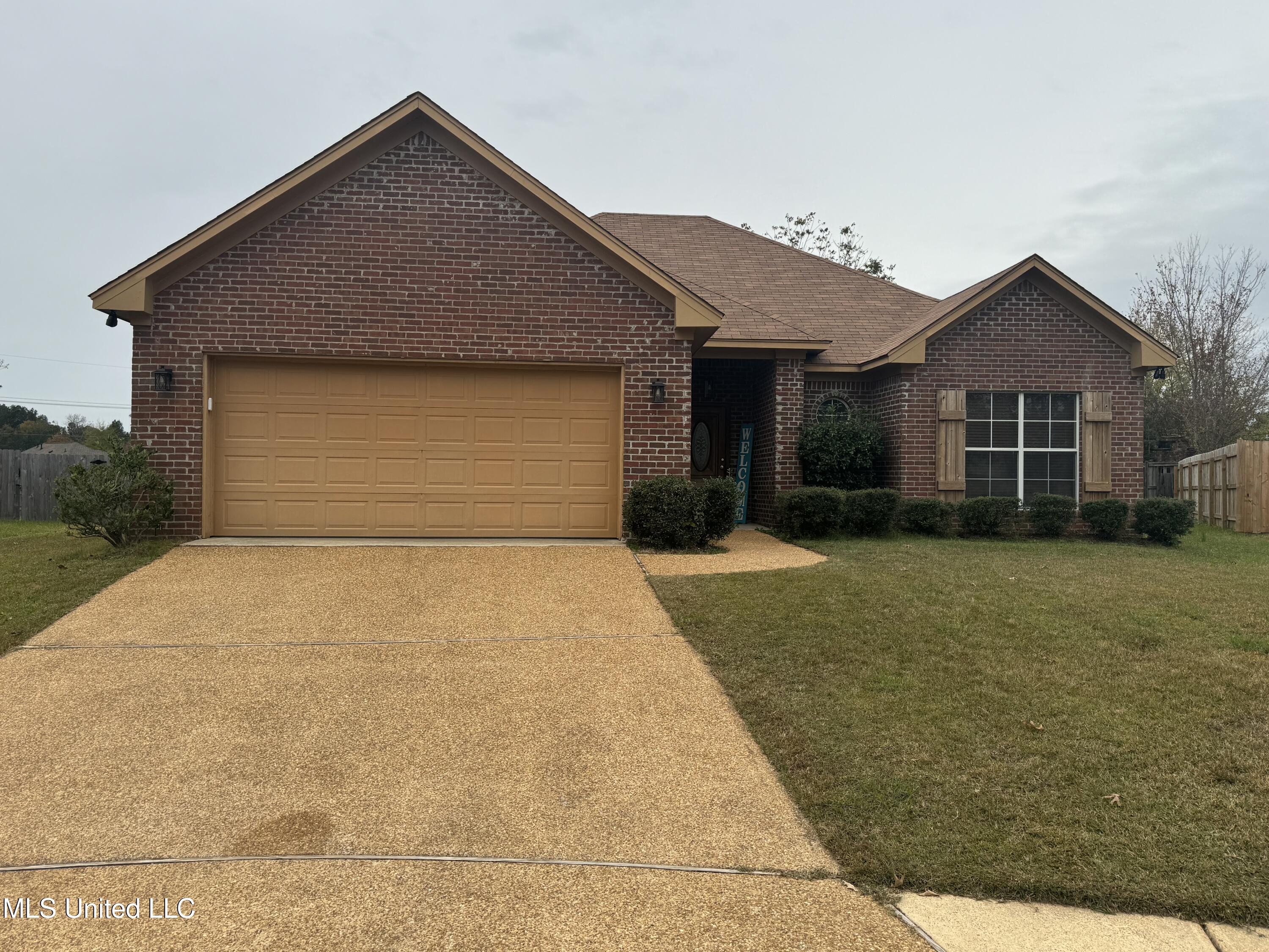 502 Spring Hill Place, Brandon, Mississippi image 2