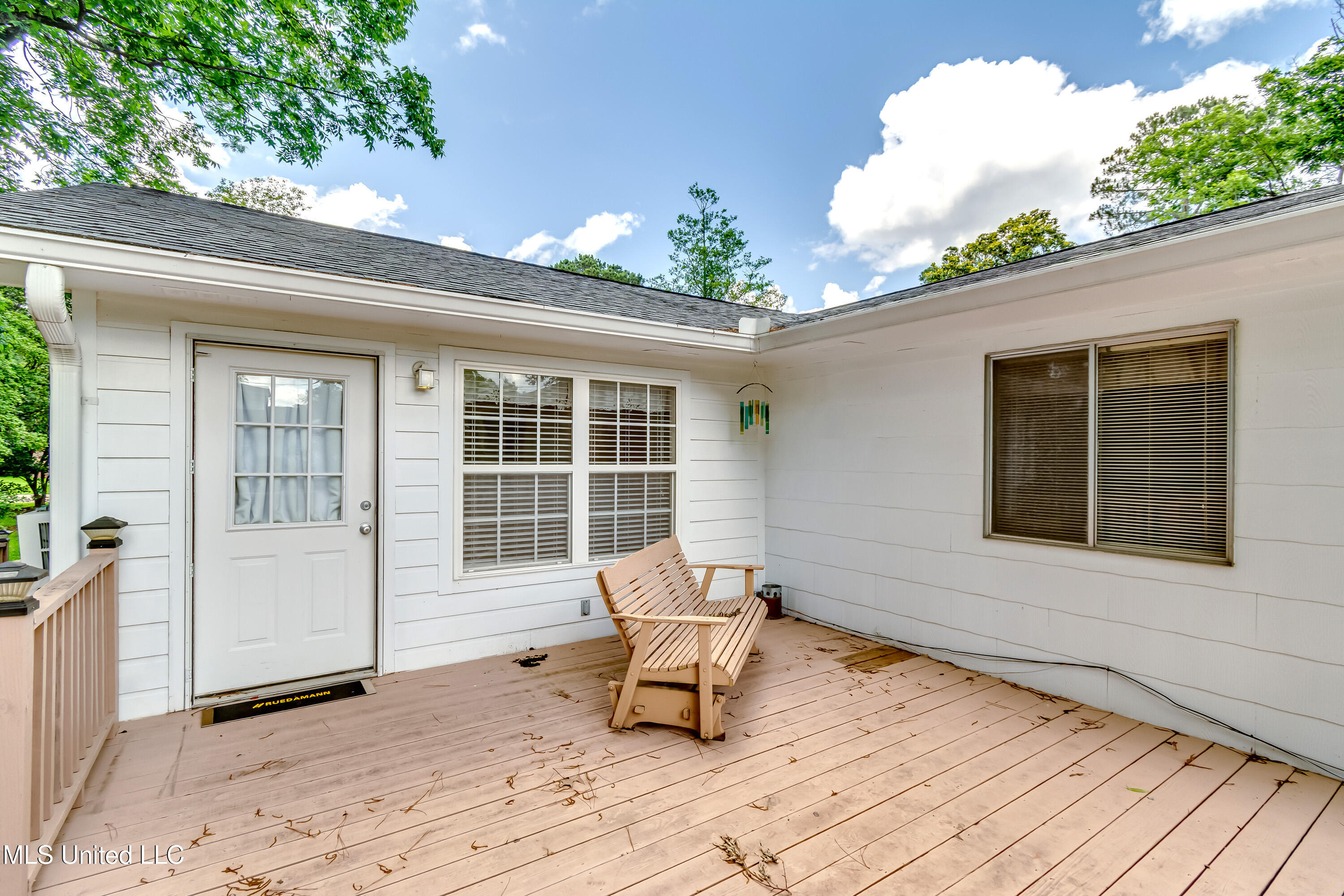 Madison, Mississippi 39110, United States, 3 Bedrooms Bedrooms, ,3 BathroomsBathrooms,Residential,Active,145664