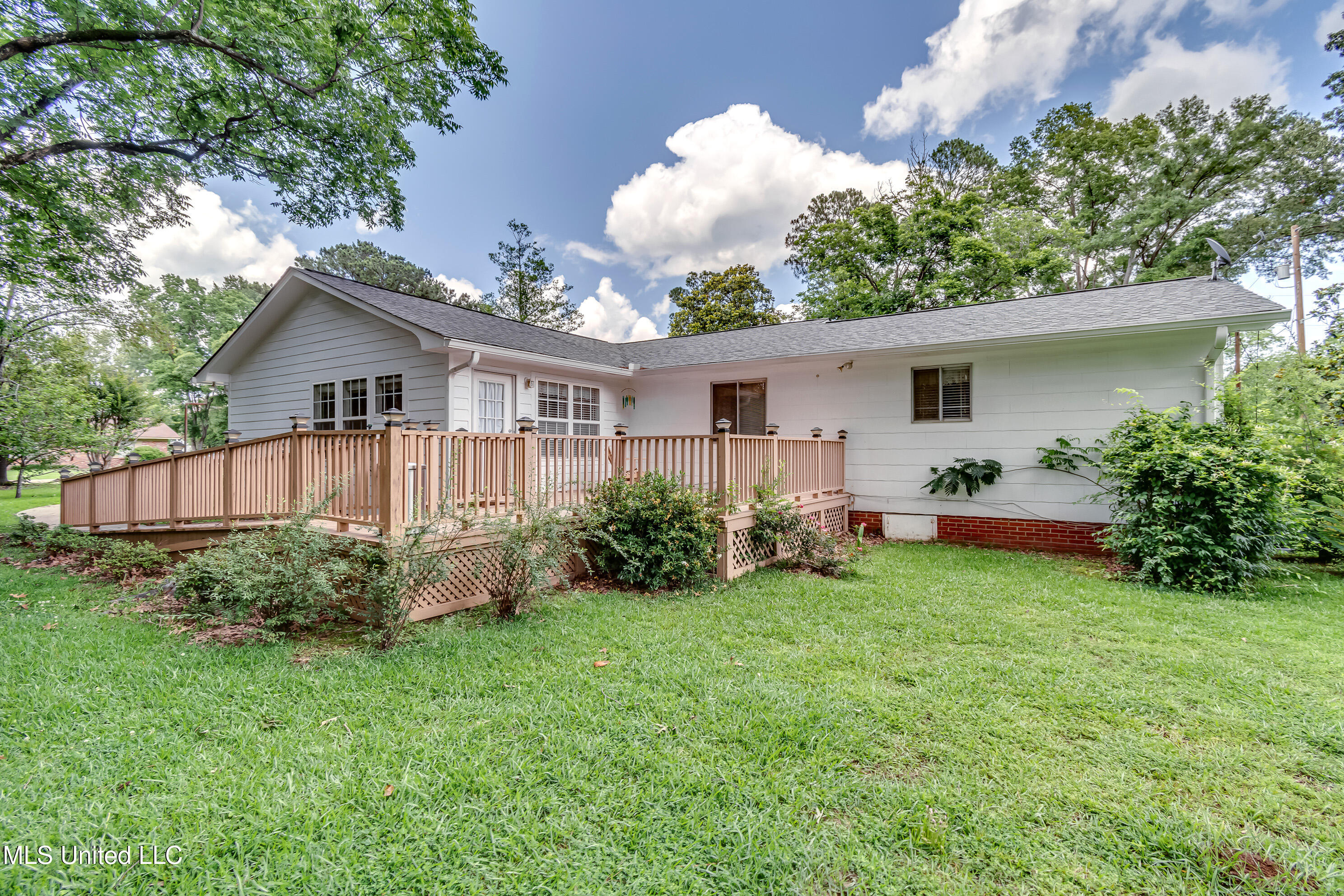 Madison, Mississippi 39110, United States, 3 Bedrooms Bedrooms, ,3 BathroomsBathrooms,Residential,Active,145664