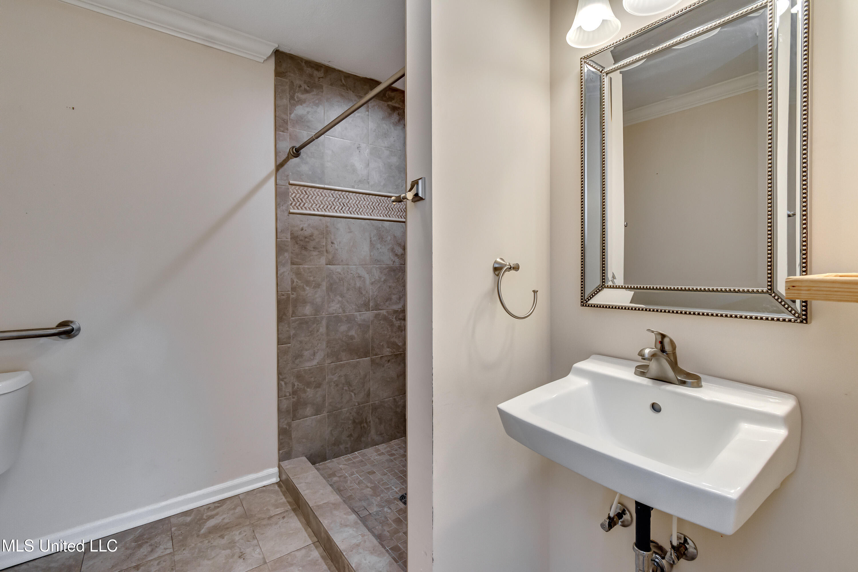 Madison, Mississippi 39110, United States, 3 Bedrooms Bedrooms, ,3 BathroomsBathrooms,Residential,Active,145664