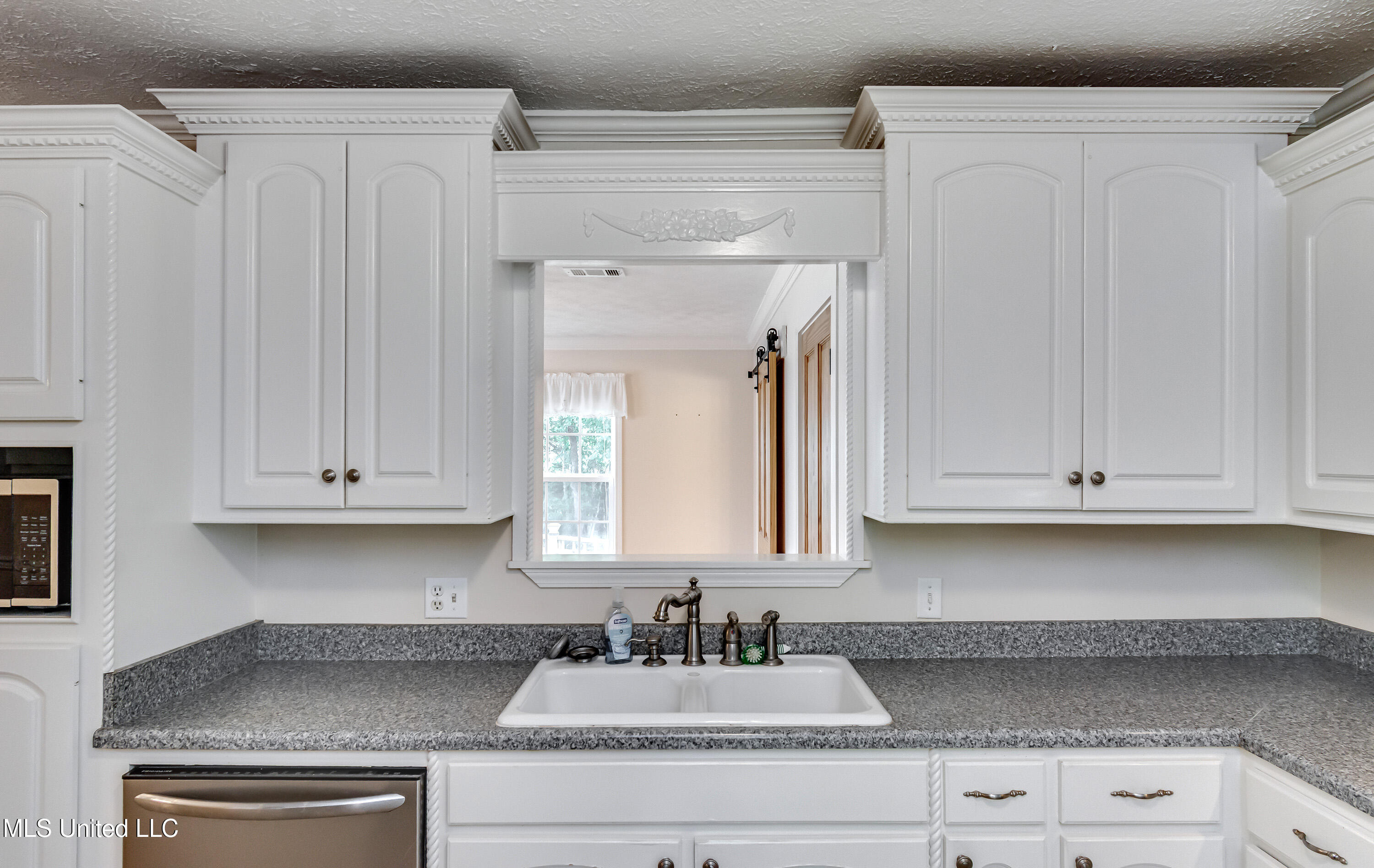 Madison, Mississippi 39110, United States, 3 Bedrooms Bedrooms, ,3 BathroomsBathrooms,Residential,Active,145664