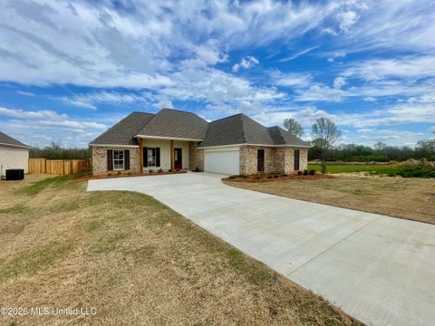 Homes For Sale - 522 Portner Way<br/> Canton, MS 39046