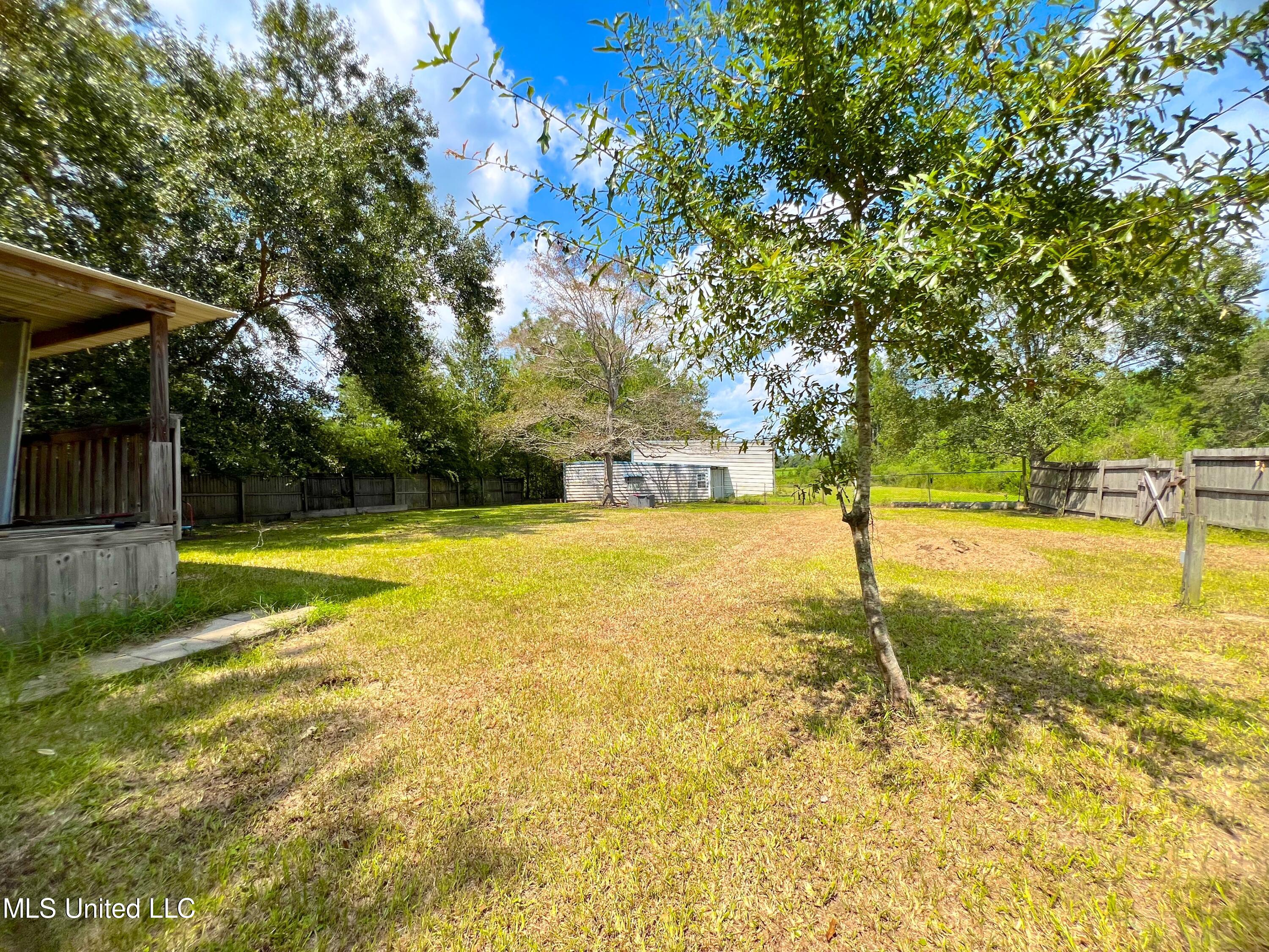 22110 Mcghee Drive, Saucier, Mississippi image 8