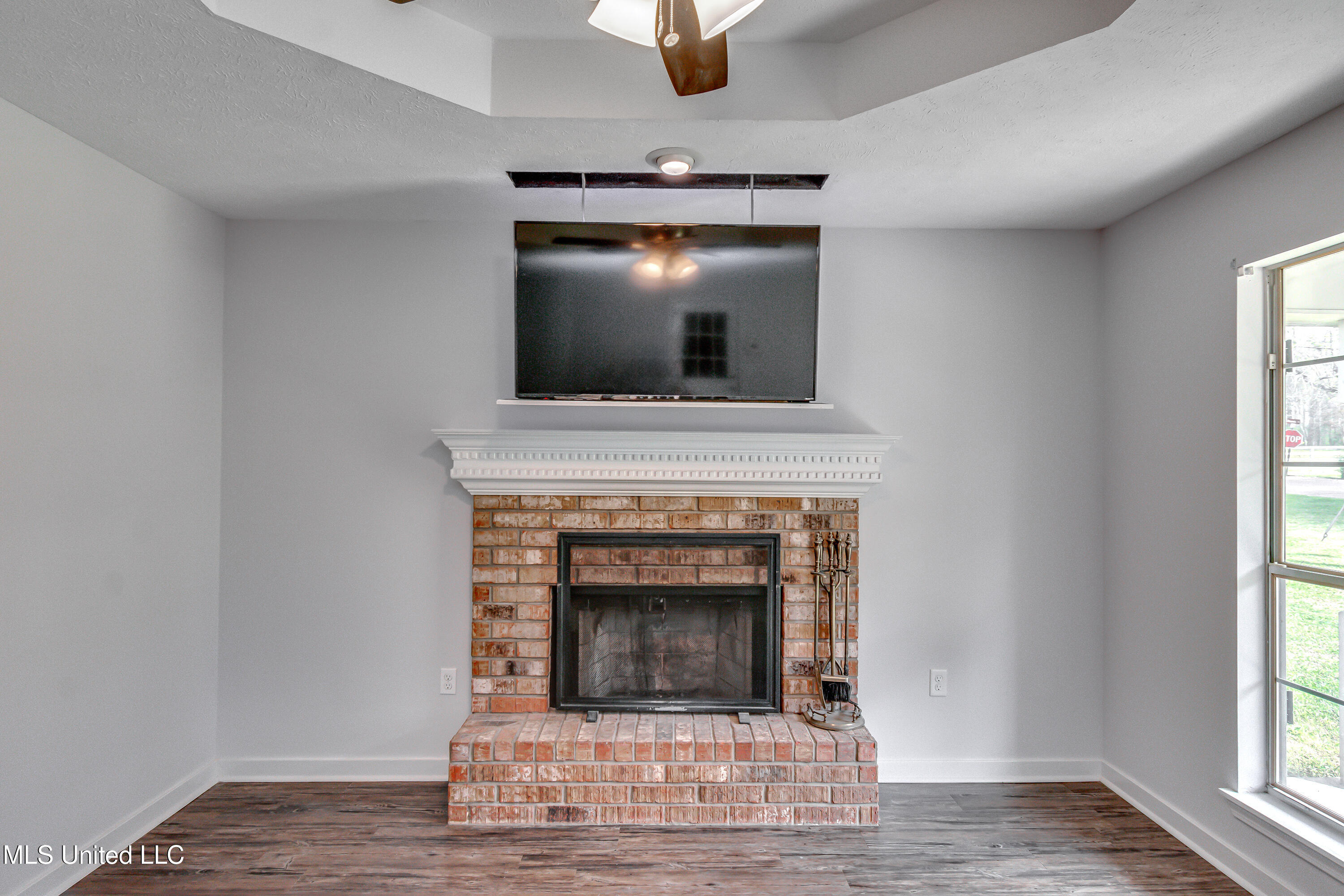 105 Riverbend Drive, Byram, Mississippi image 11