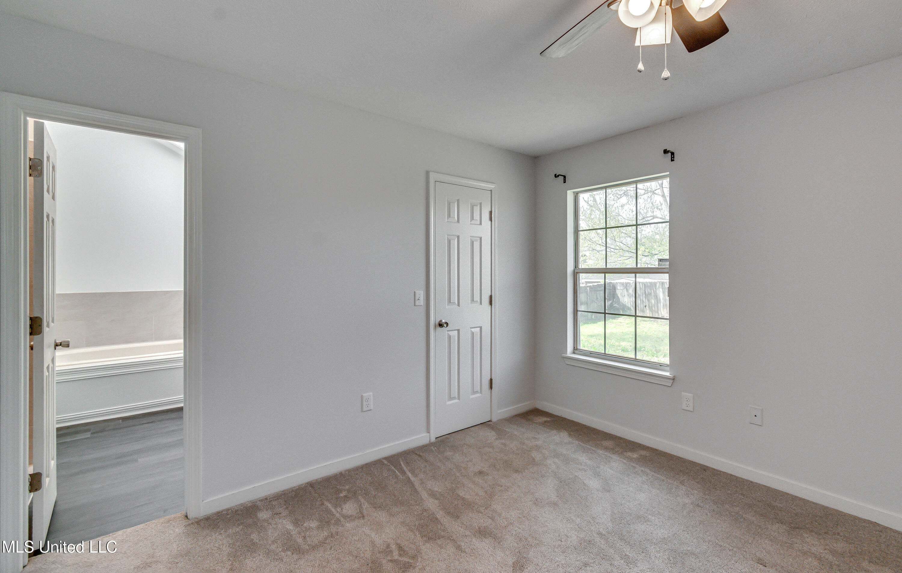 105 Riverbend Drive, Byram, Mississippi image 29
