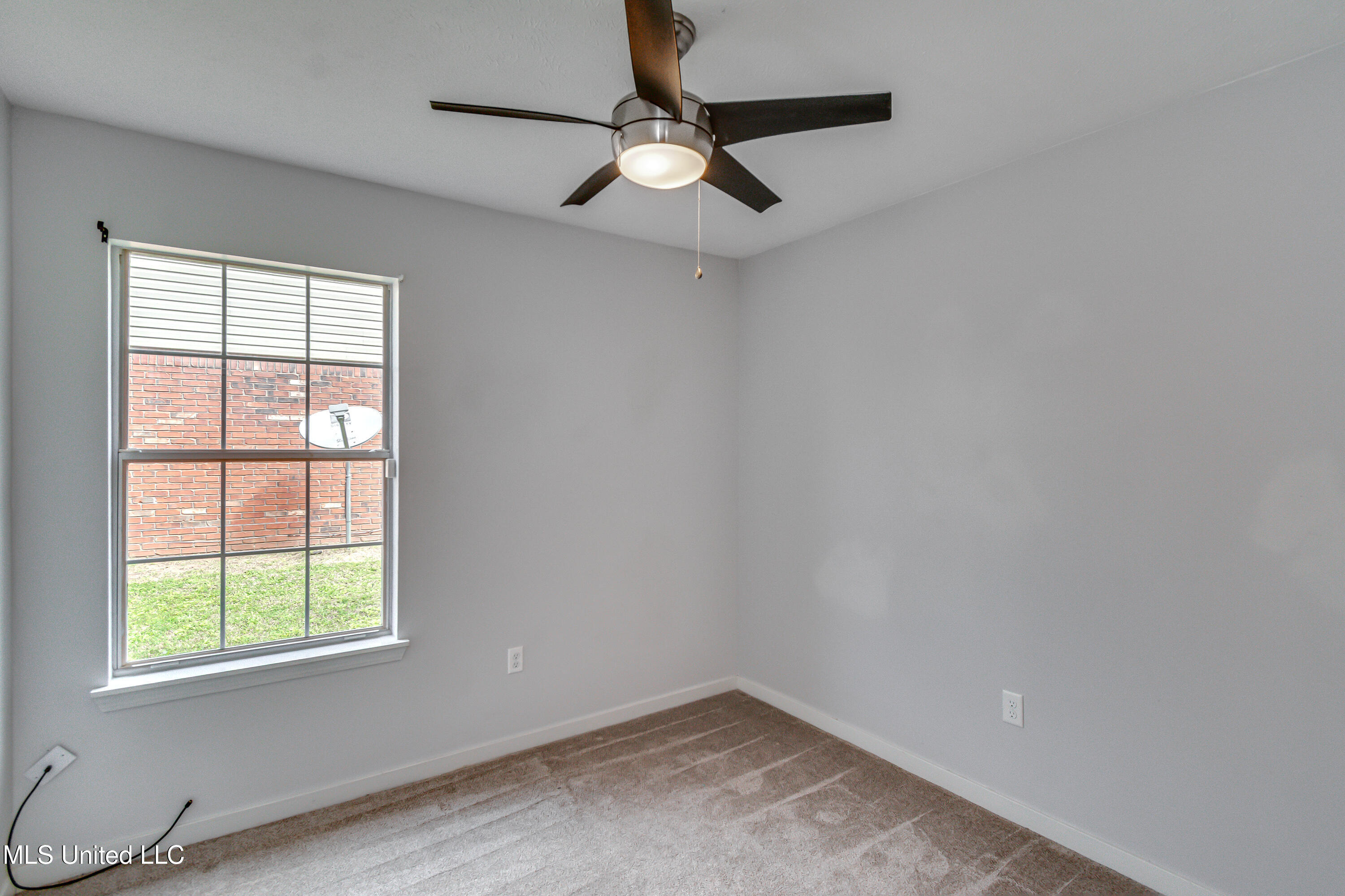 105 Riverbend Drive, Byram, Mississippi image 38