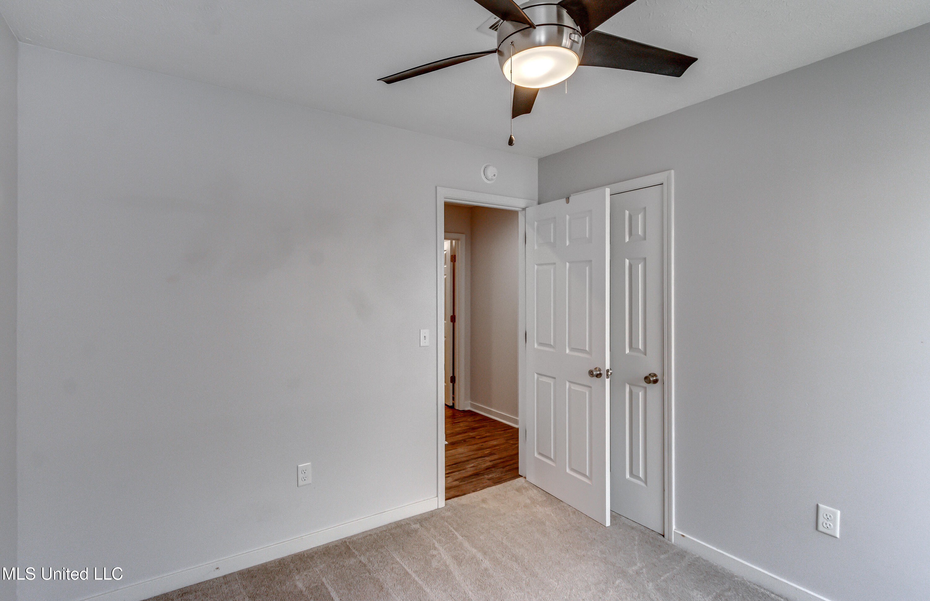 105 Riverbend Drive, Byram, Mississippi image 40