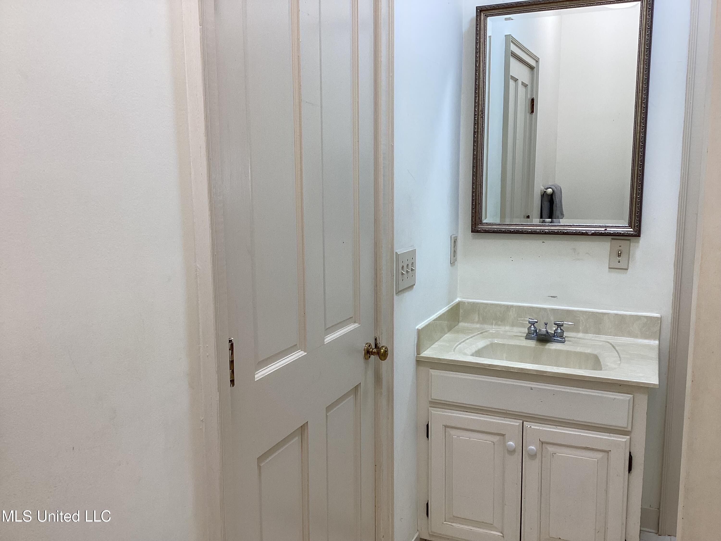 2900 Lum Cumbest Road, Moss Point, Mississippi image 39