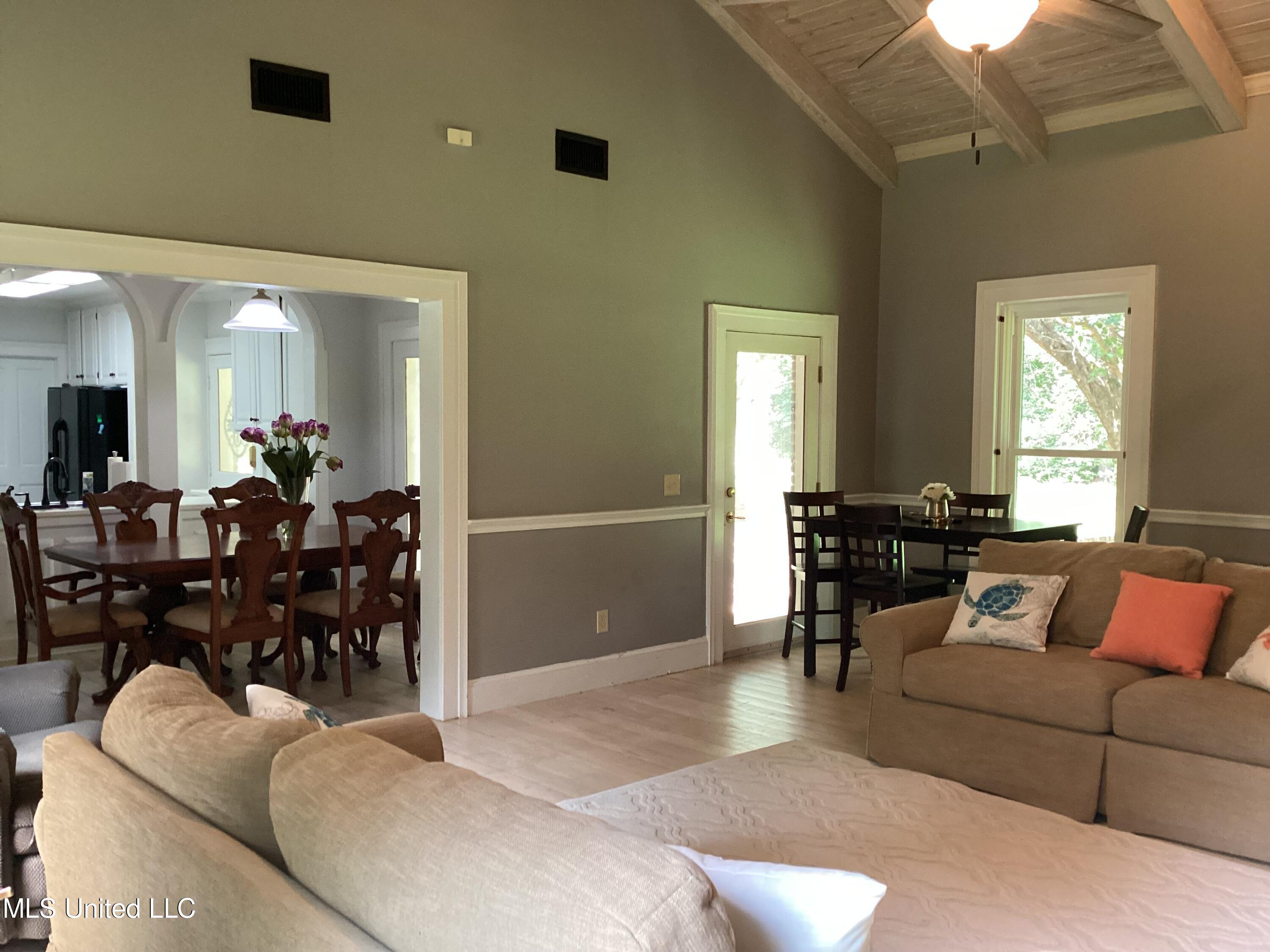2900 Lum Cumbest Road, Moss Point, Mississippi image 16