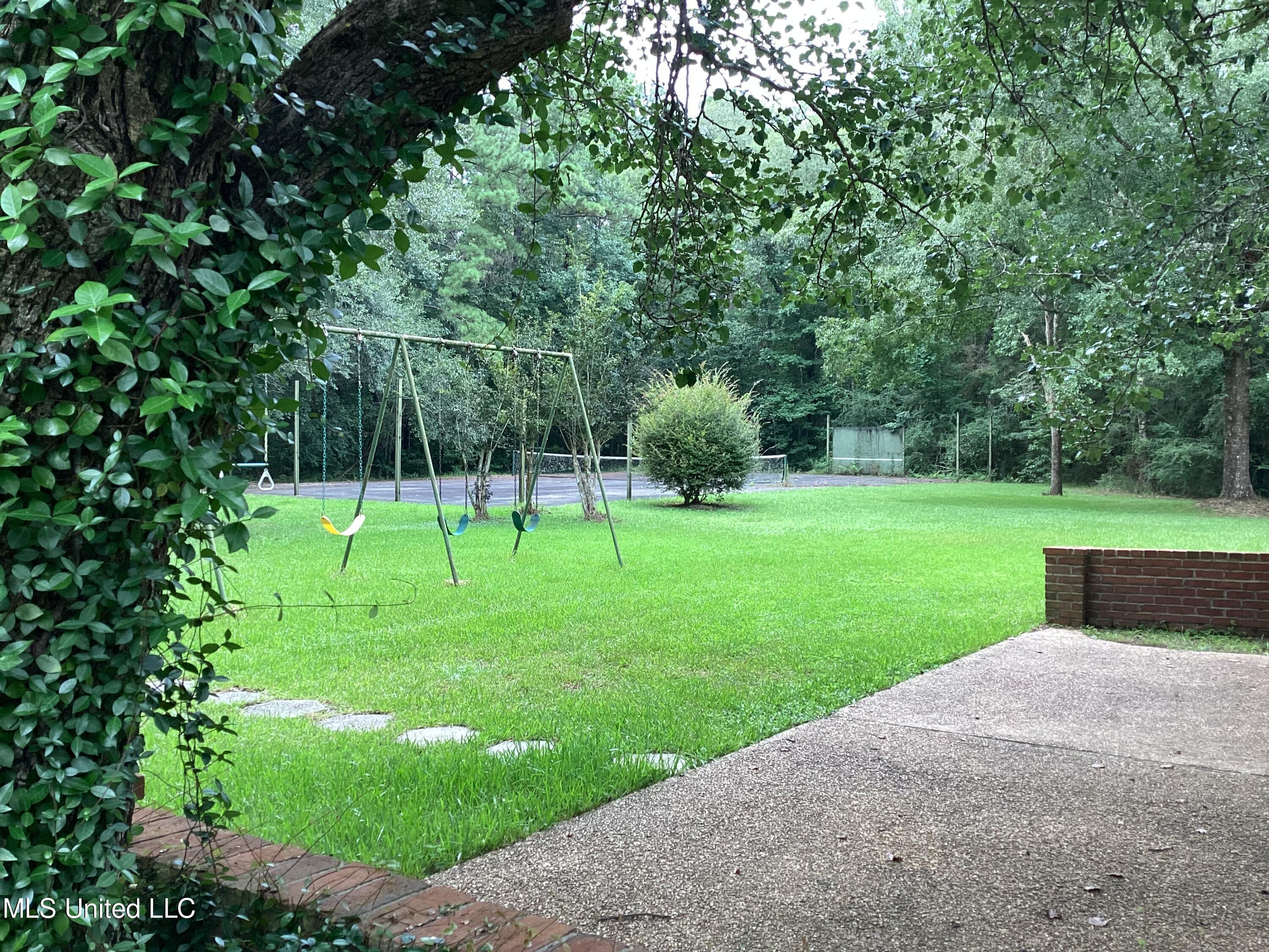 2900 Lum Cumbest Road, Moss Point, Mississippi image 7