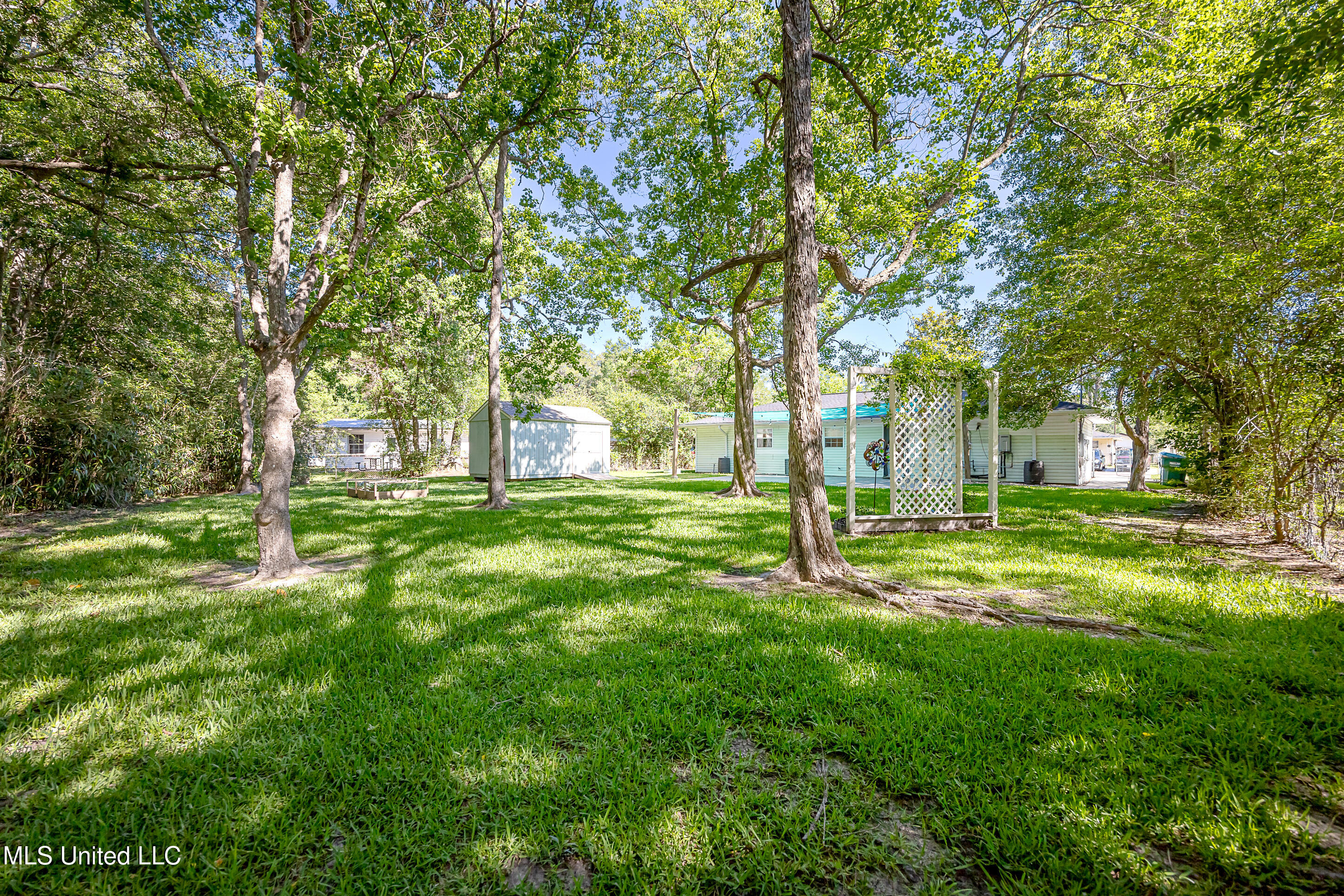 209 Audrey Circle, Ocean Springs, Mississippi image 43