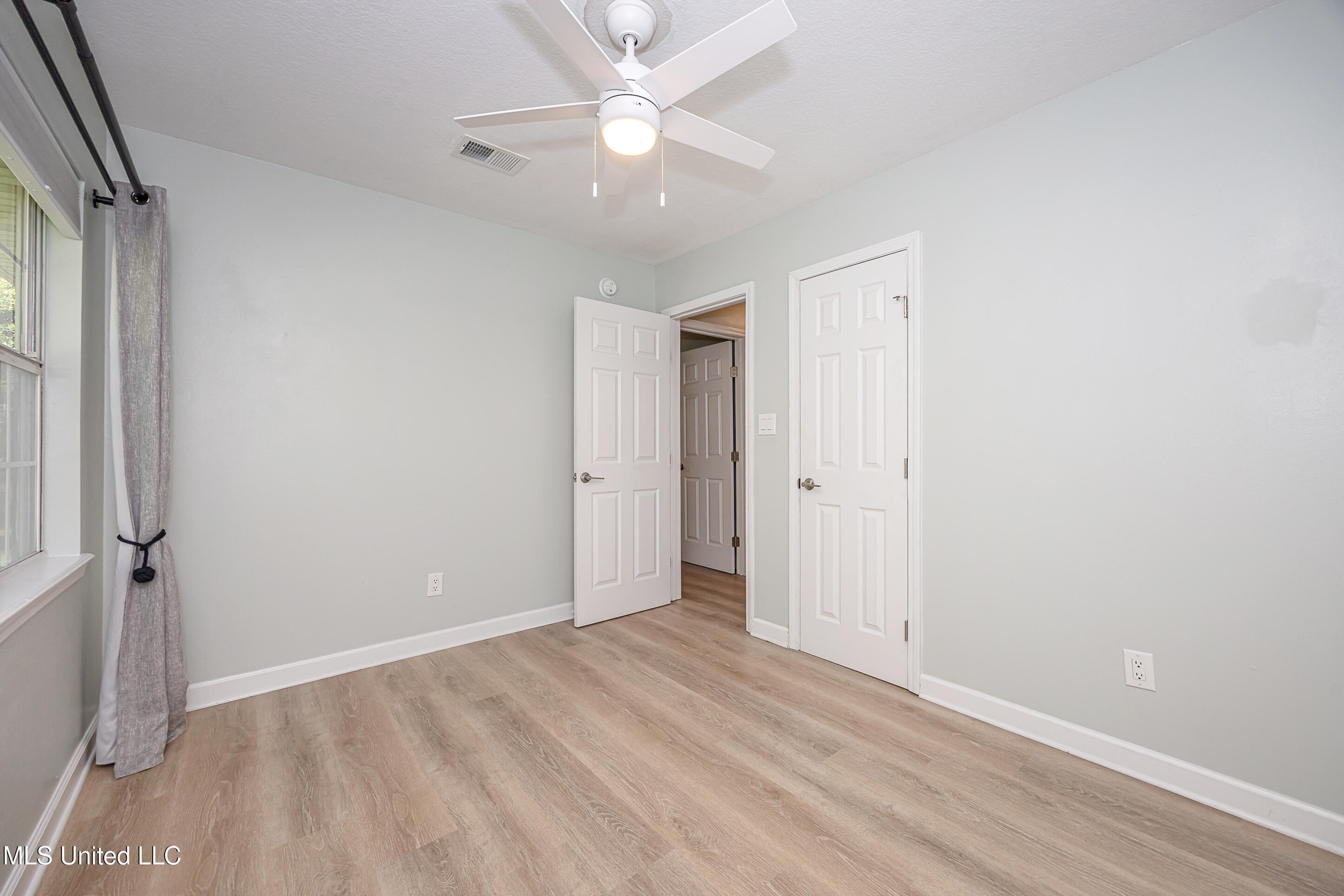 209 Audrey Circle, Ocean Springs, Mississippi image 33