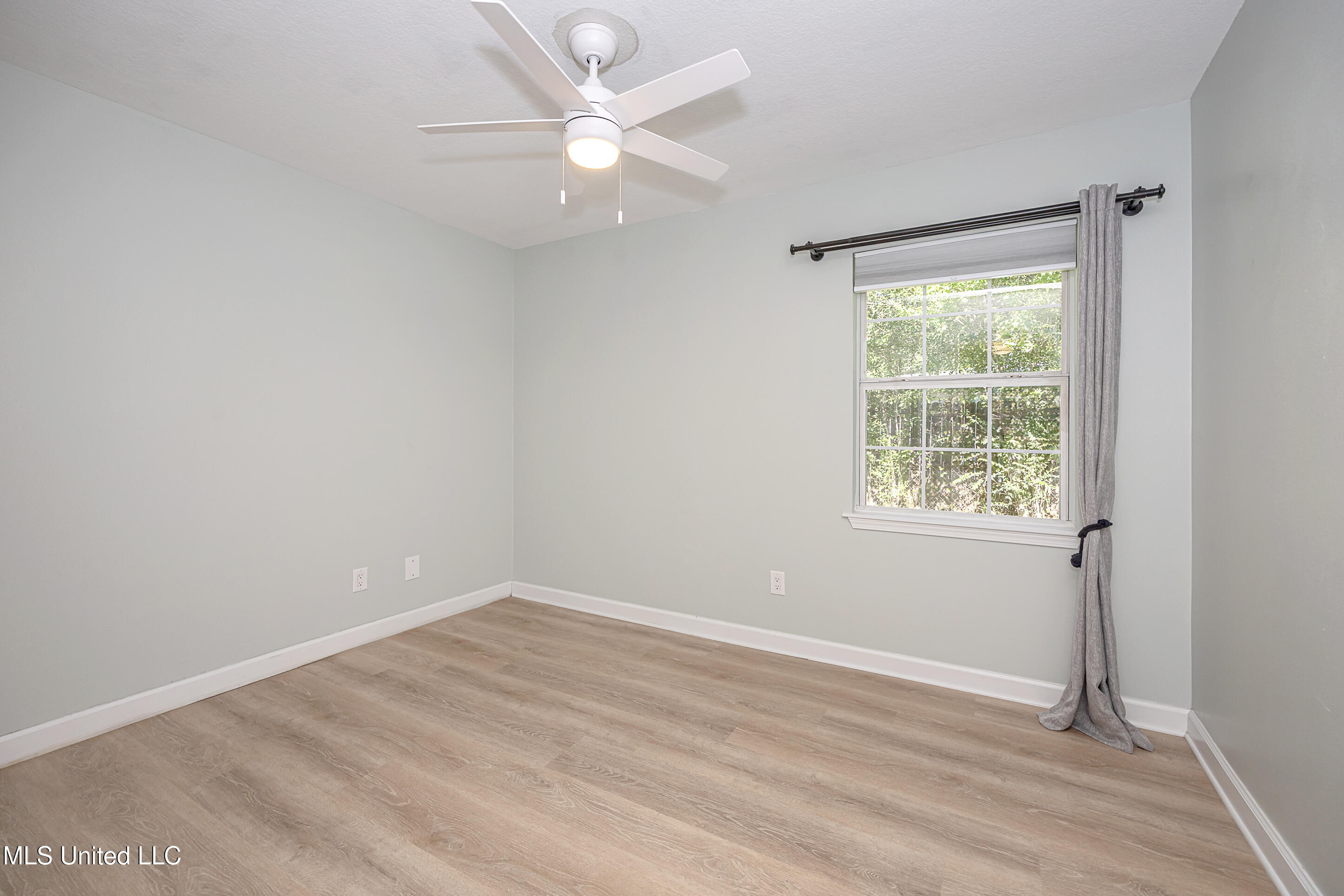 209 Audrey Circle, Ocean Springs, Mississippi image 32
