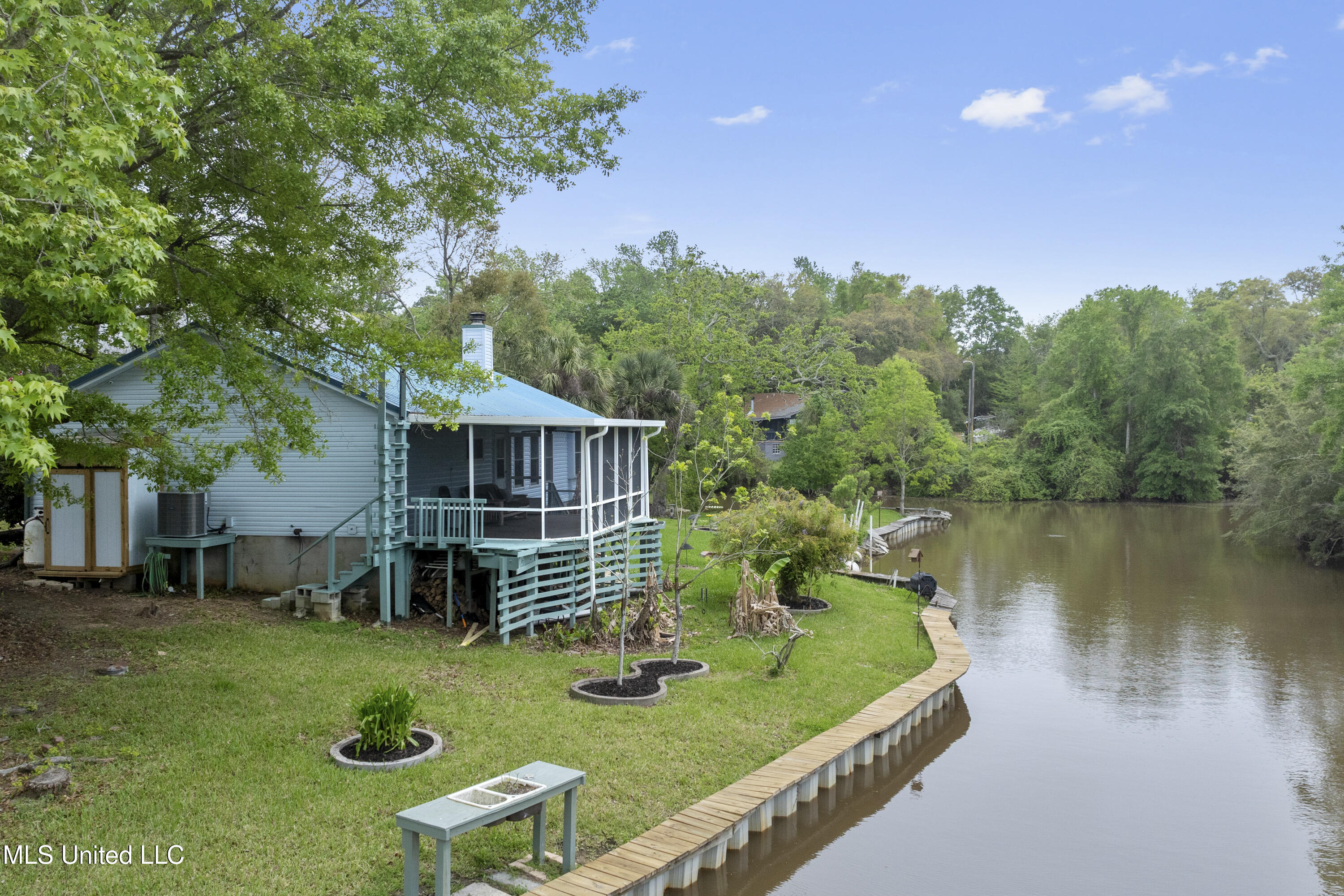 1700 Lucina Cove, Gautier, Mississippi image 27