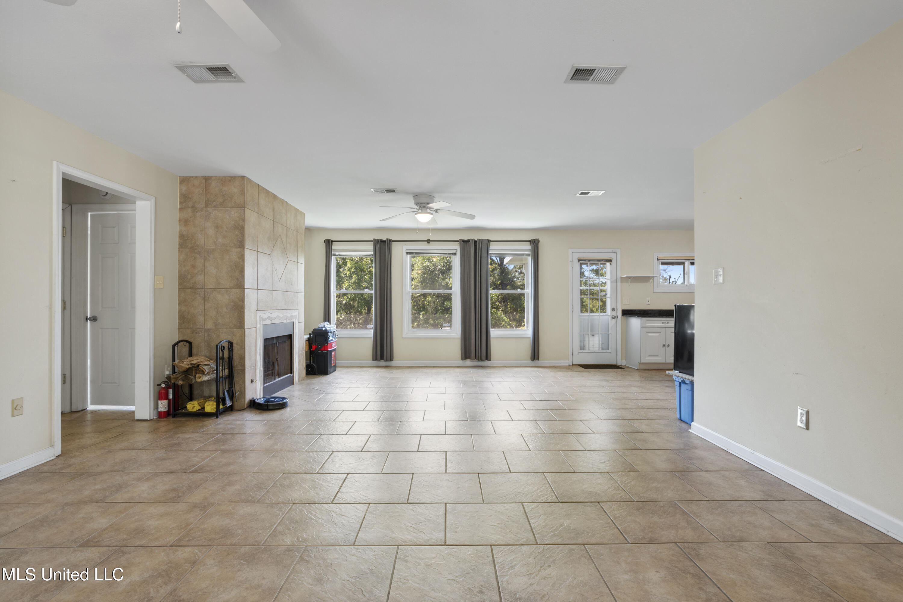 1700 Lucina Cove, Gautier, Mississippi image 10