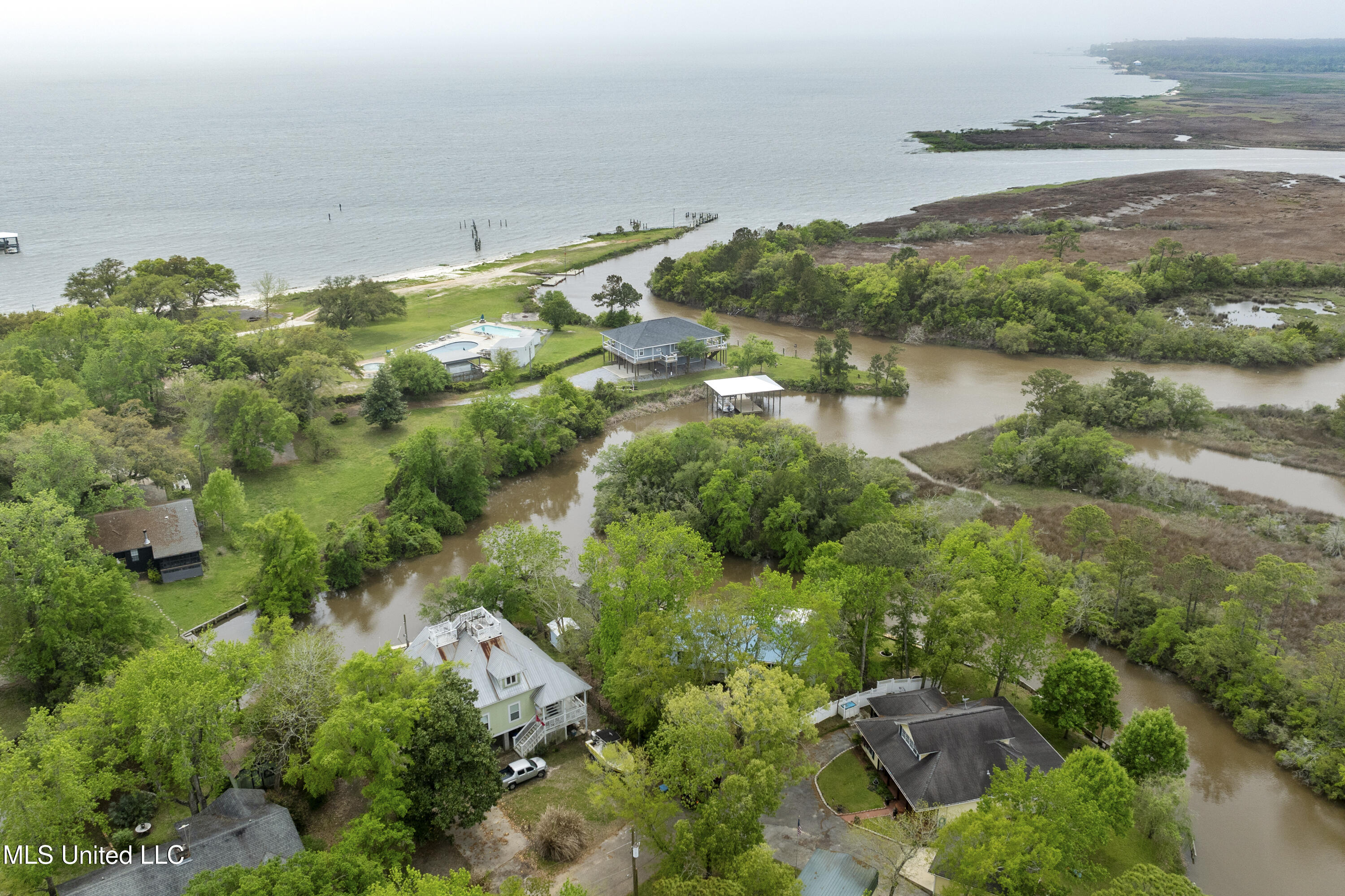 1700 Lucina Cove, Gautier, Mississippi image 35