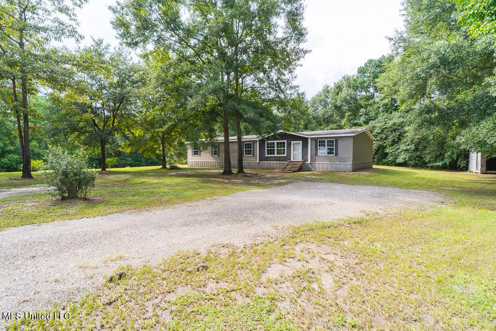 18001 John Cumbest Road, Moss Point, Mississippi image 1