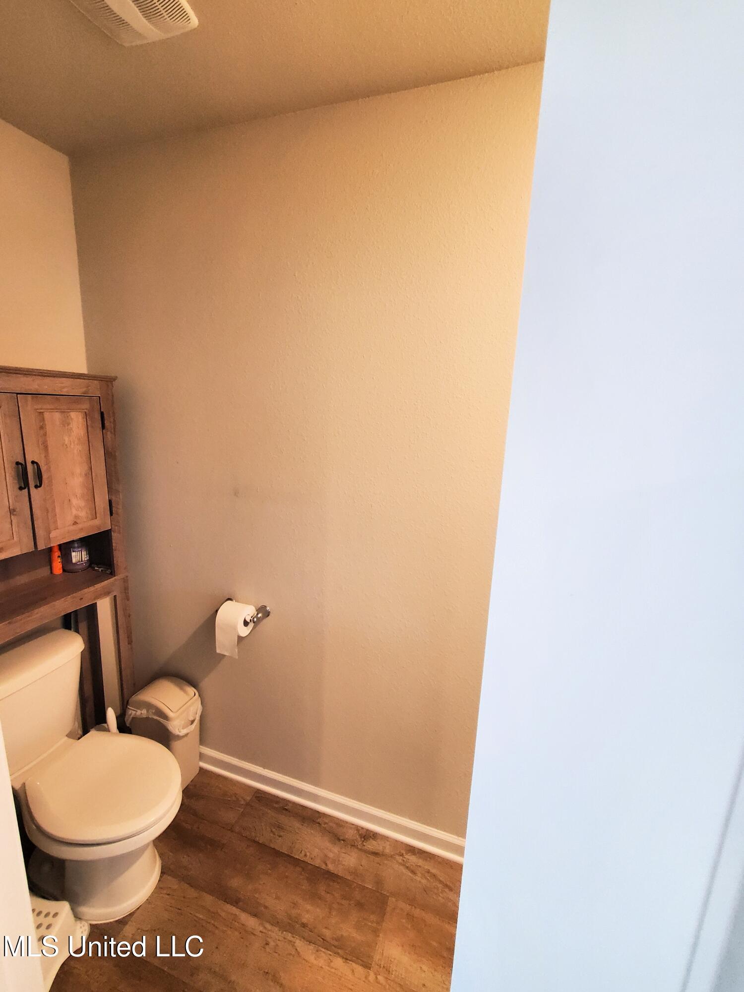 2320 Gladiolus Street, Ocean Springs, Mississippi image 32