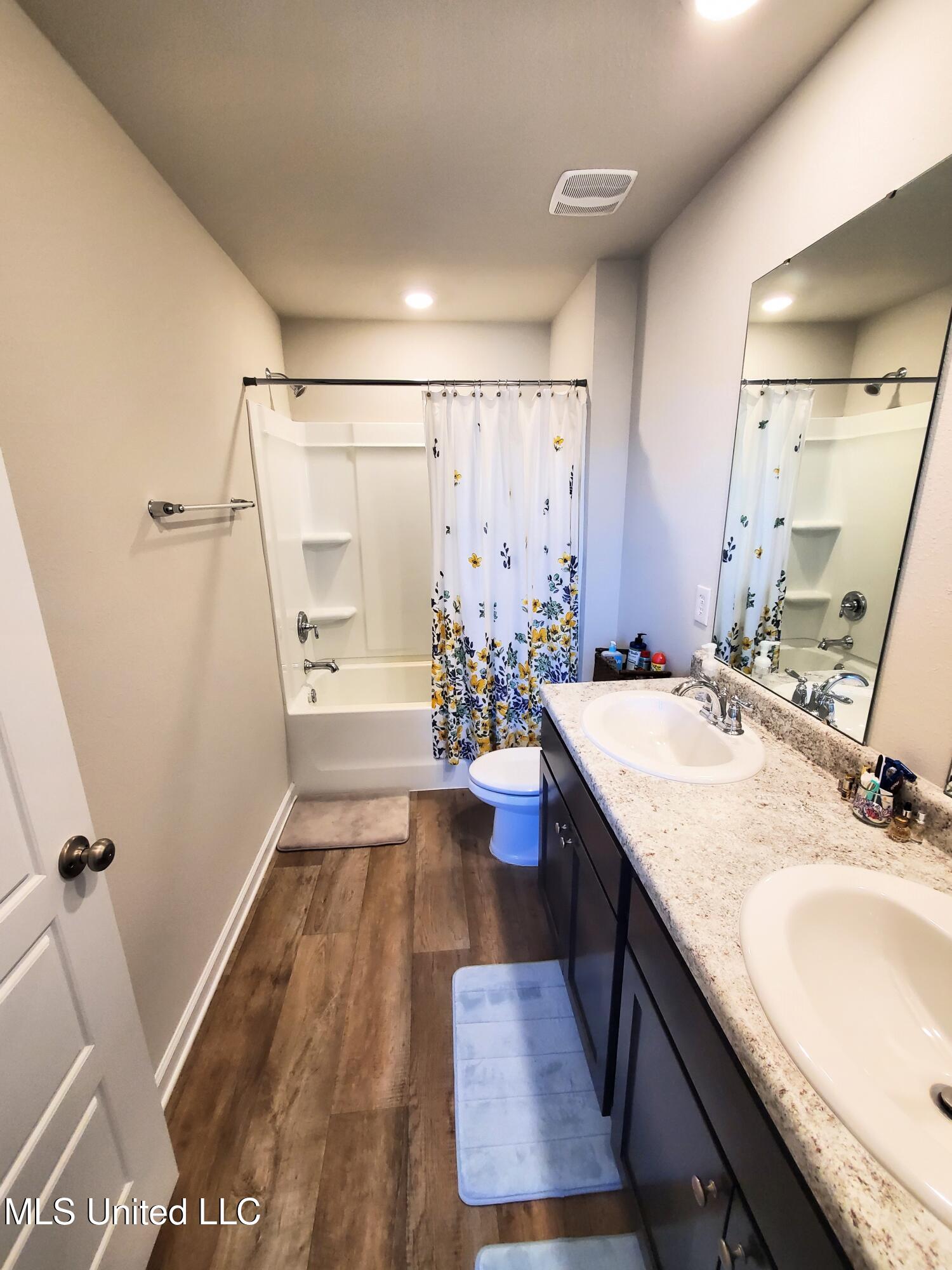 2320 Gladiolus Street, Ocean Springs, Mississippi image 26