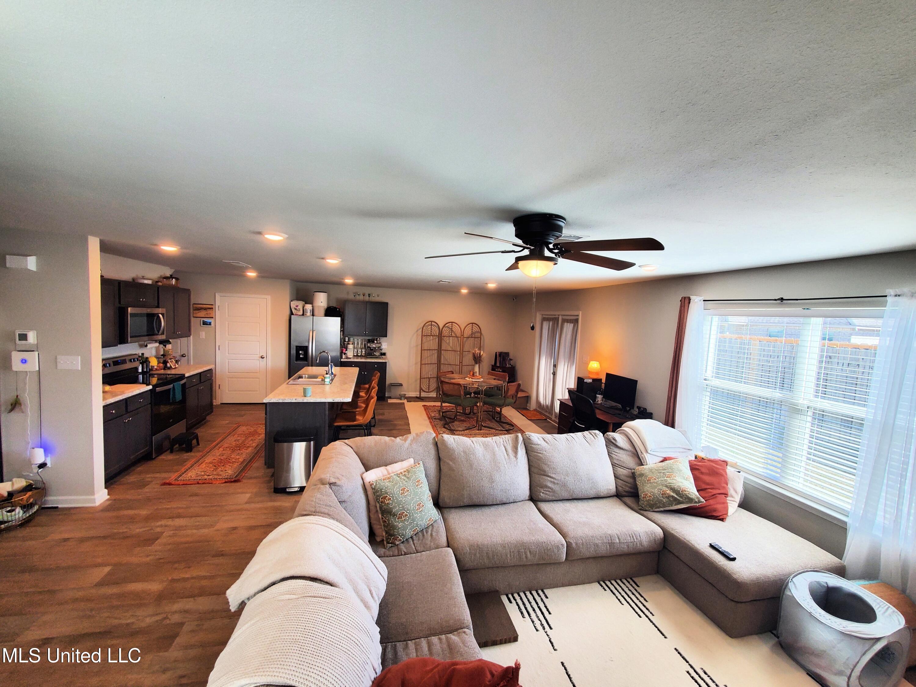 2320 Gladiolus Street, Ocean Springs, Mississippi image 8
