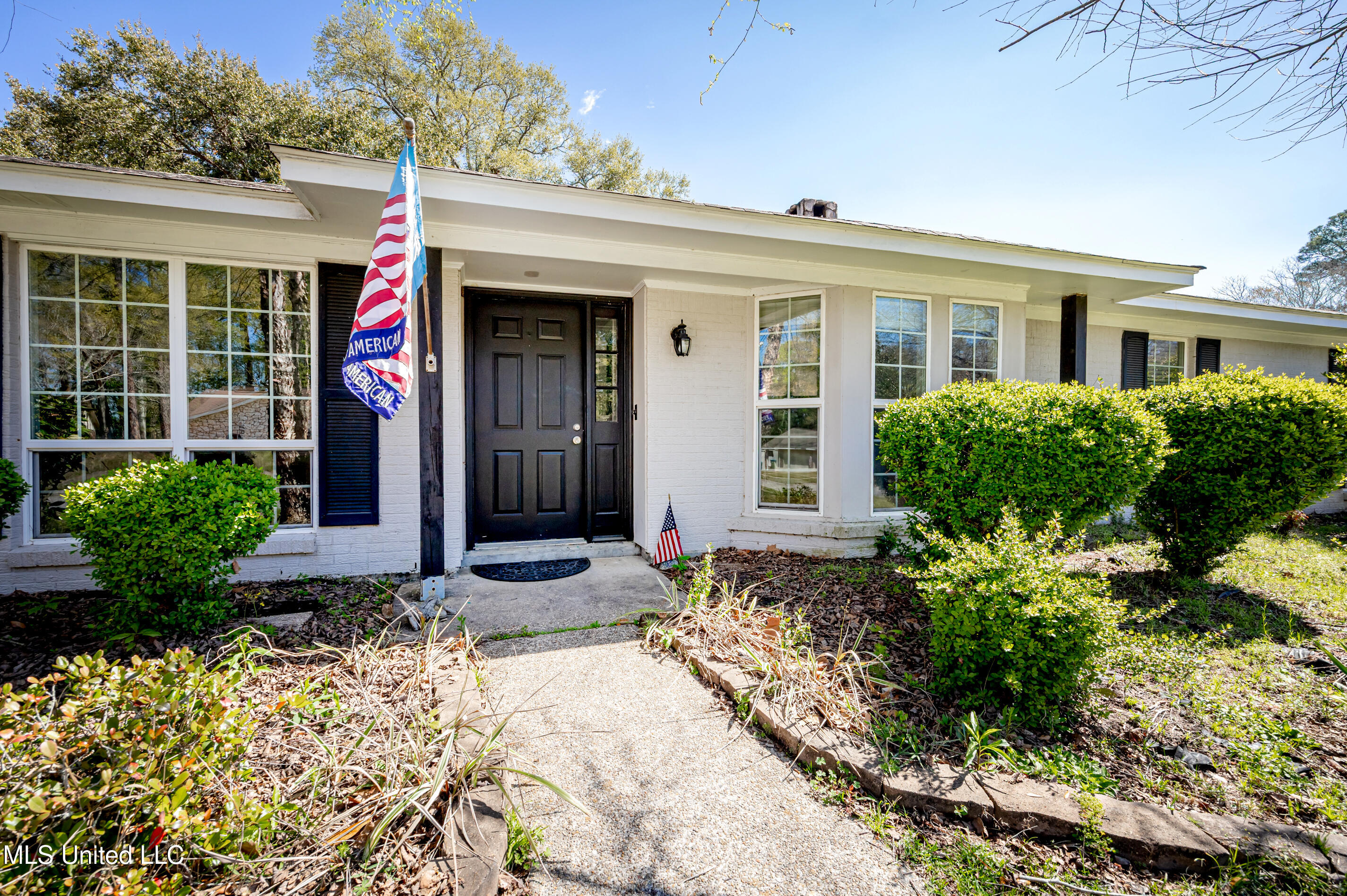 3410 Queen Elizabeth Drive, Ocean Springs, Mississippi image 6