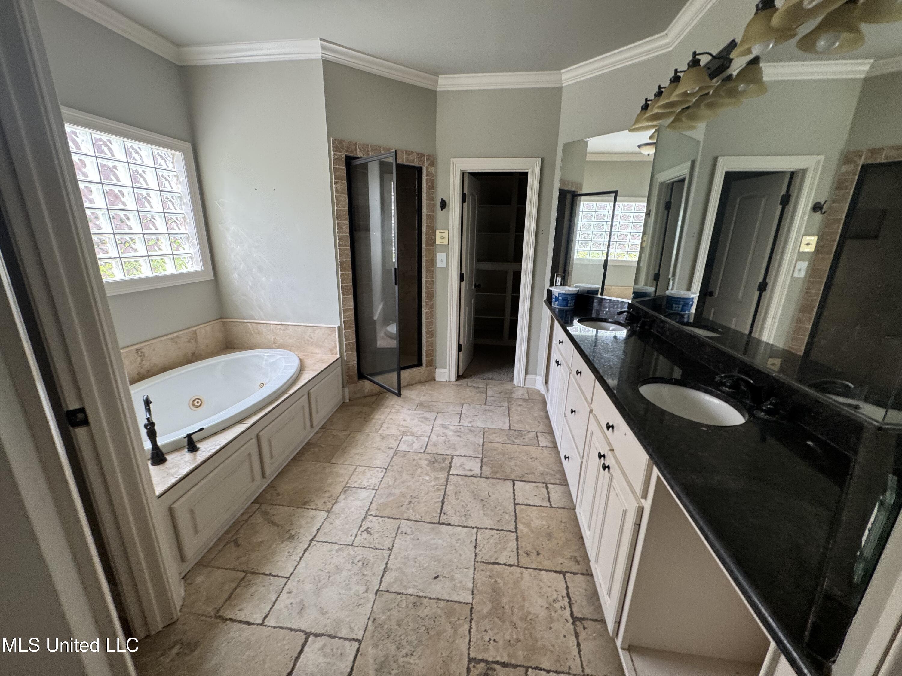 314 Fox Hollow, Canton, Mississippi image 5