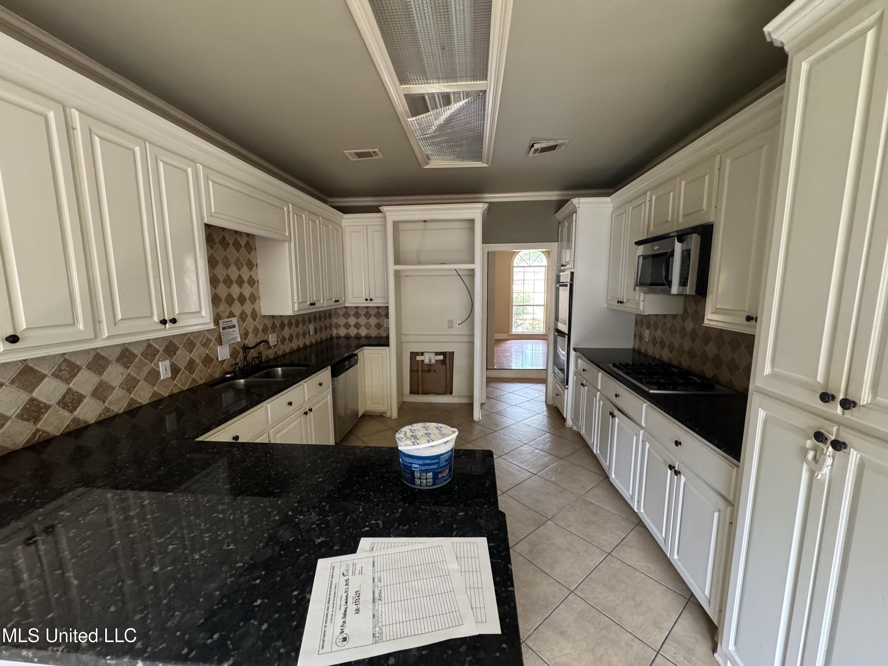 314 Fox Hollow, Canton, Mississippi image 6