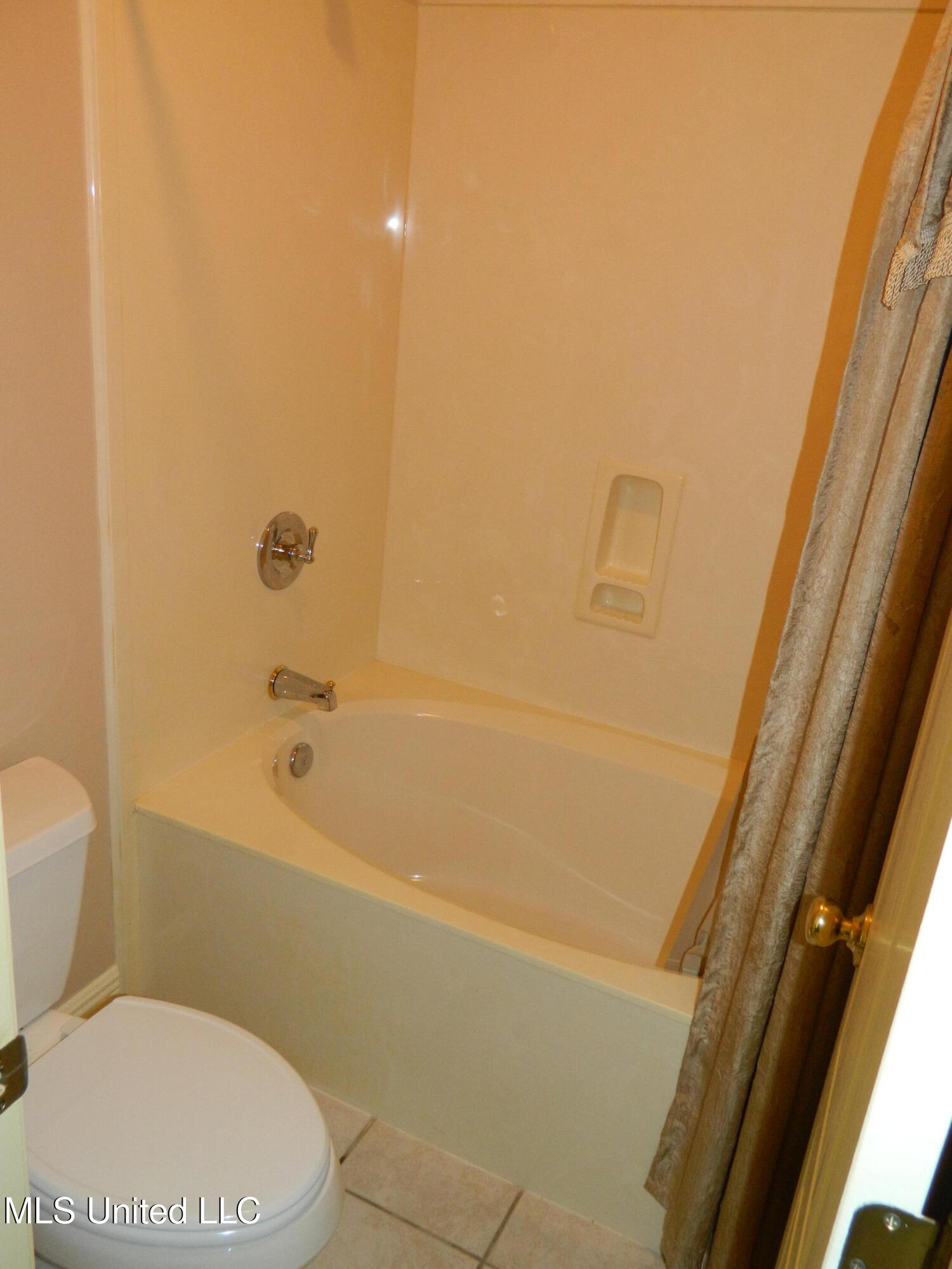 6456 Apelehama Road, Diamondhead, Mississippi image 25