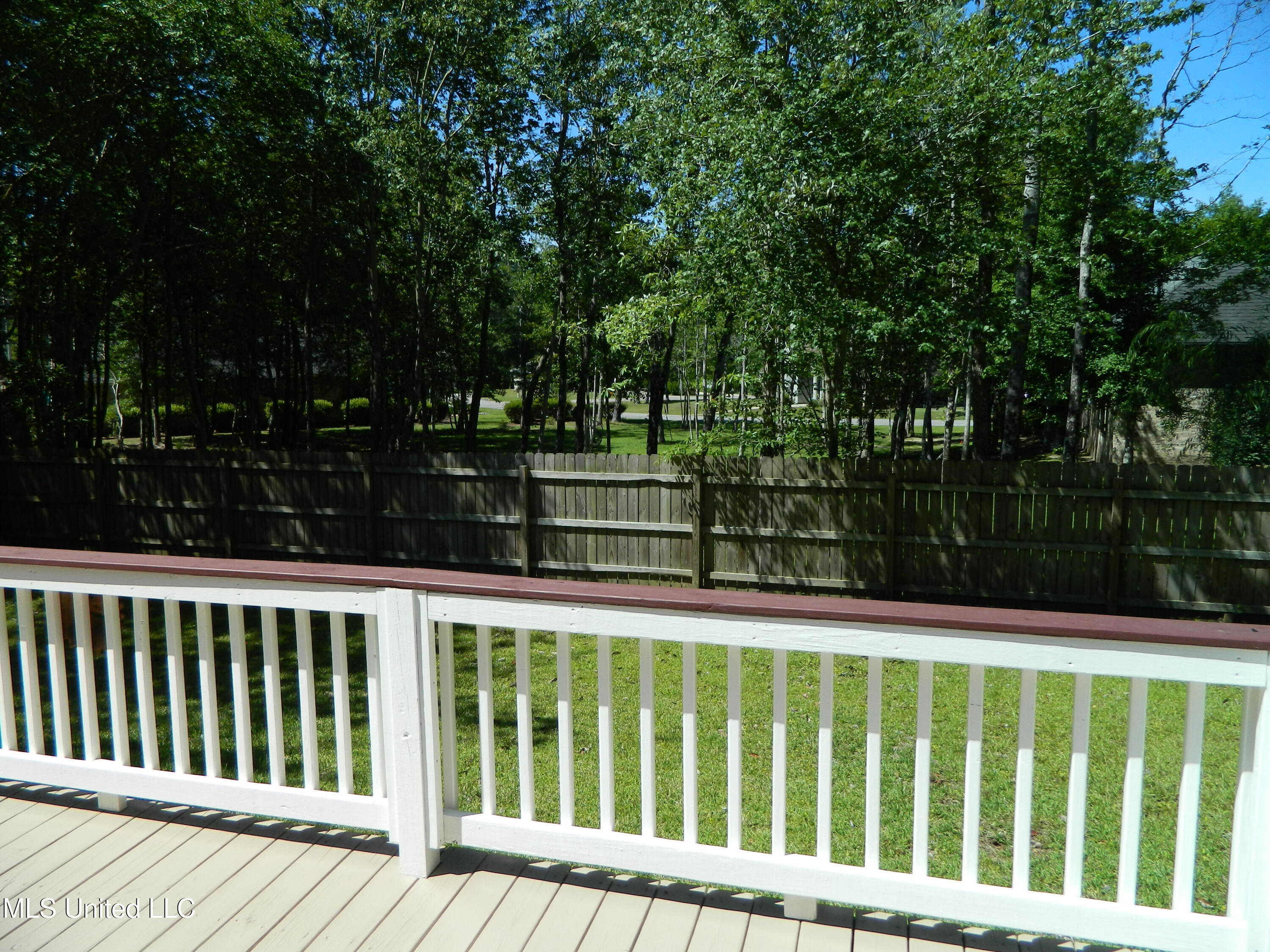 6456 Apelehama Road, Diamondhead, Mississippi image 28