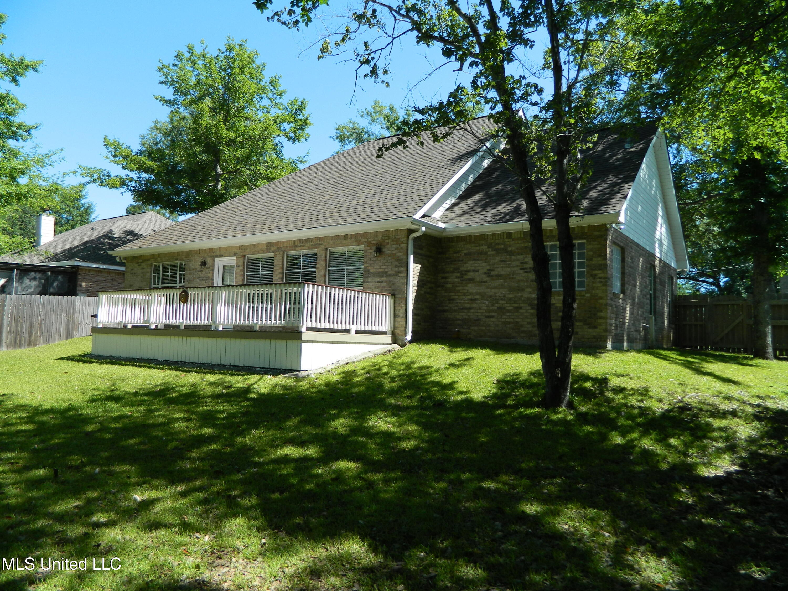 6456 Apelehama Road, Diamondhead, Mississippi image 31