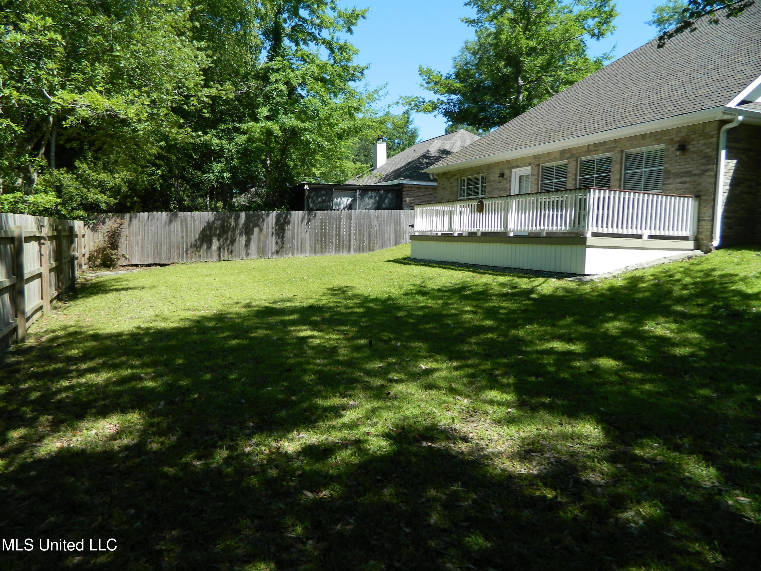 6456 Apelehama Road, Diamondhead, Mississippi image 32
