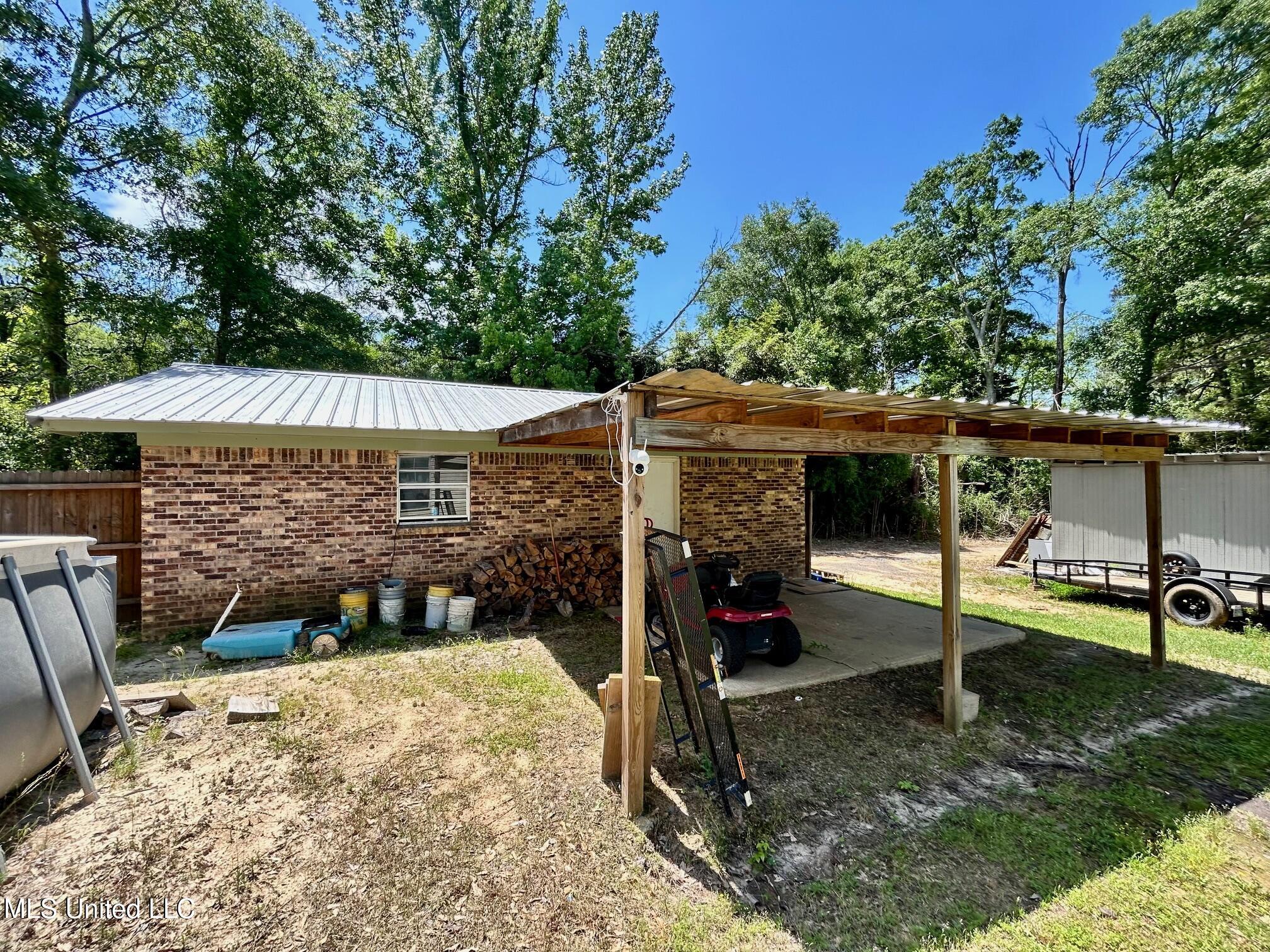 309 College Street, Carthage, Mississippi image 8