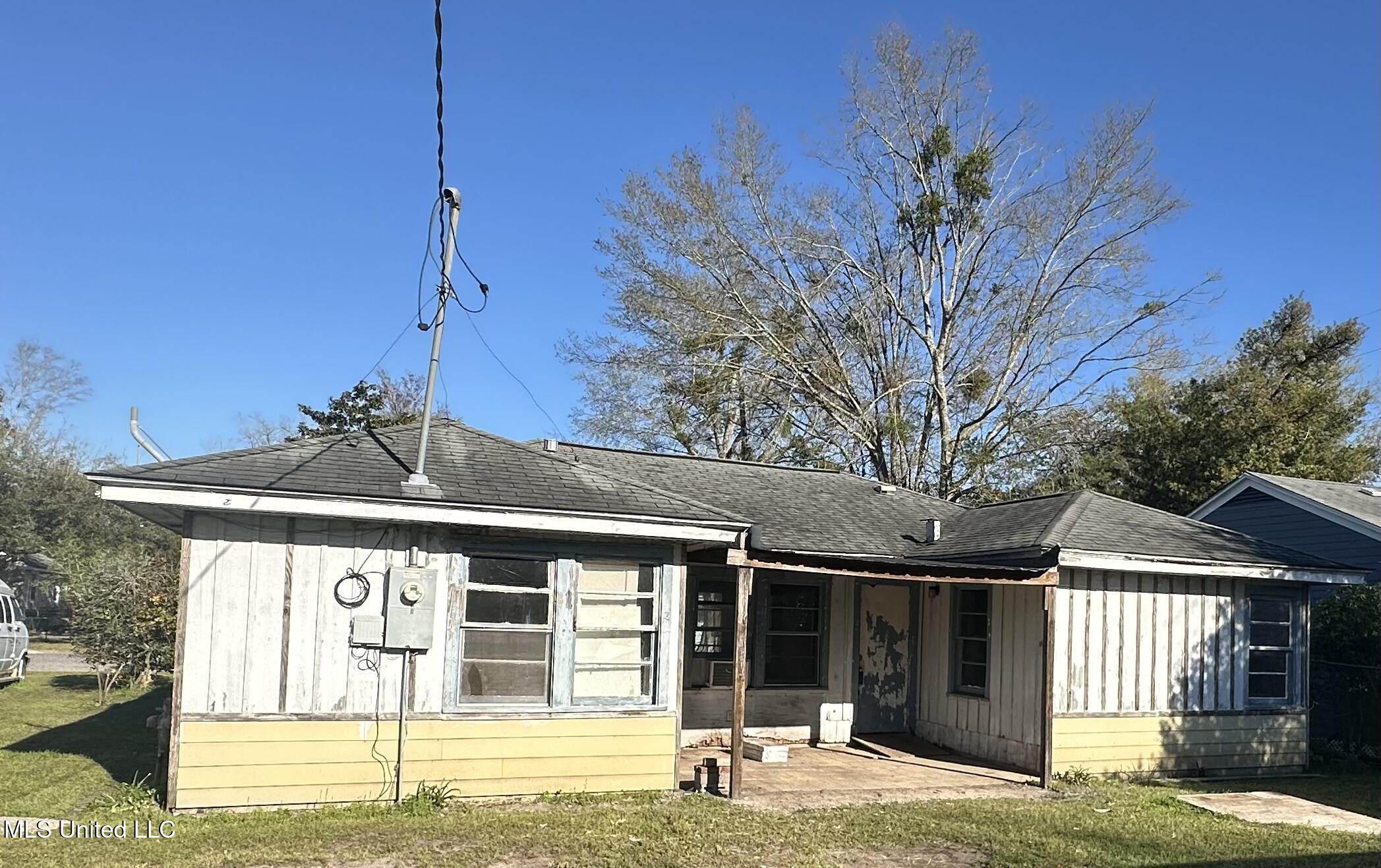 1915 21st Avenue, Gulfport, Mississippi image 7