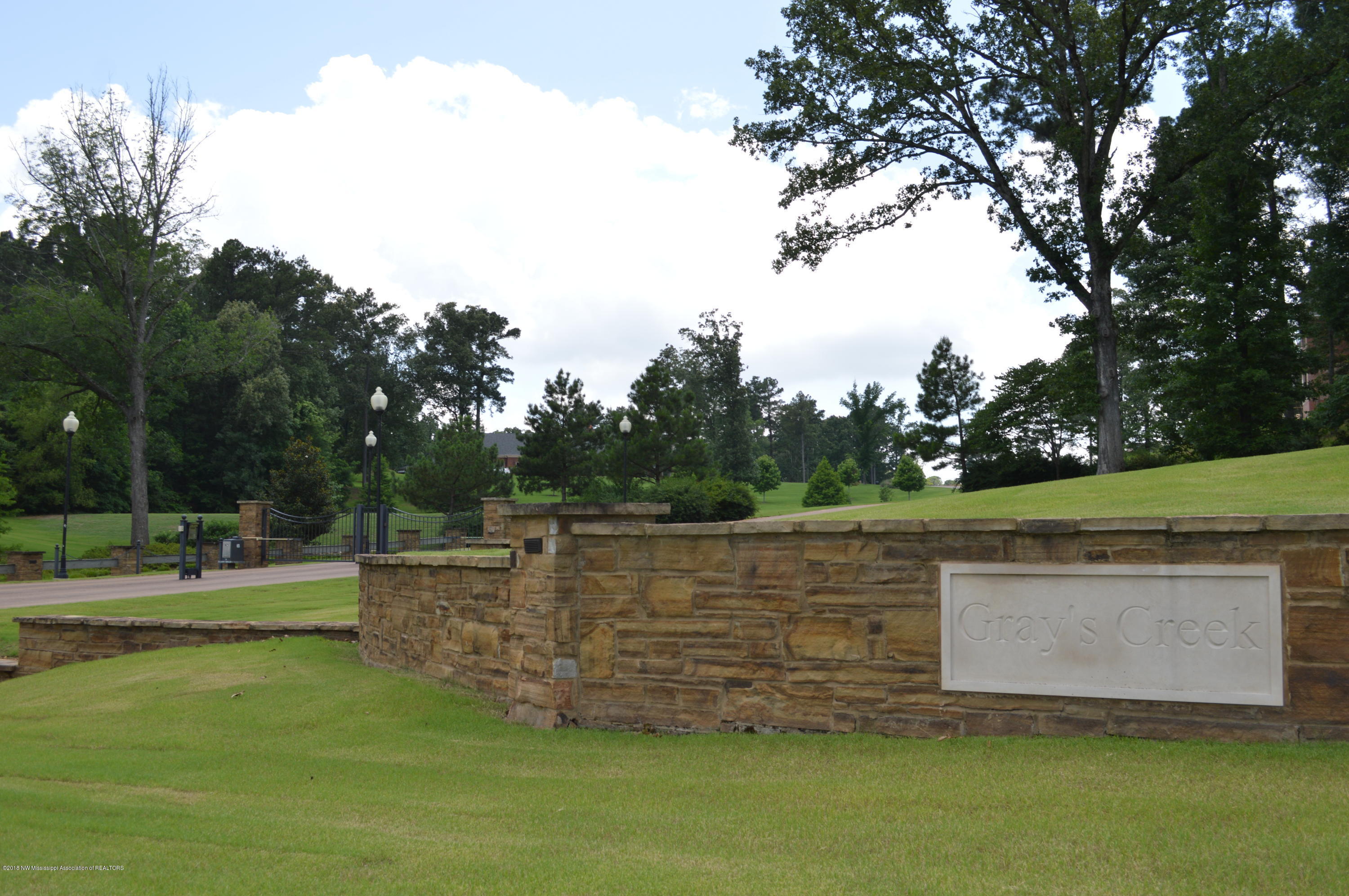 2742 Plank Road, Hernando, Mississippi image 6