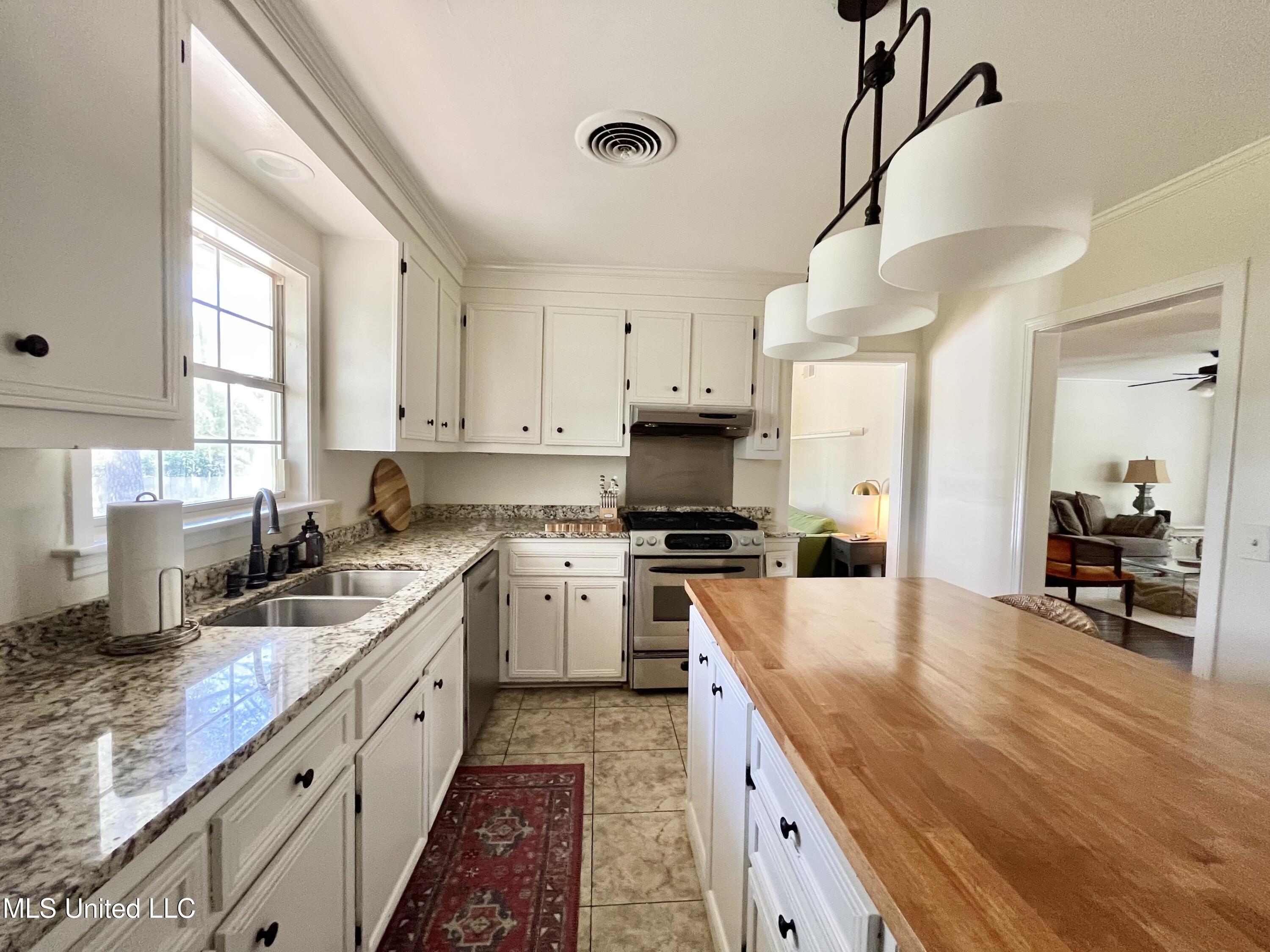 4245 Berlin Drive, Jackson, Mississippi image 21