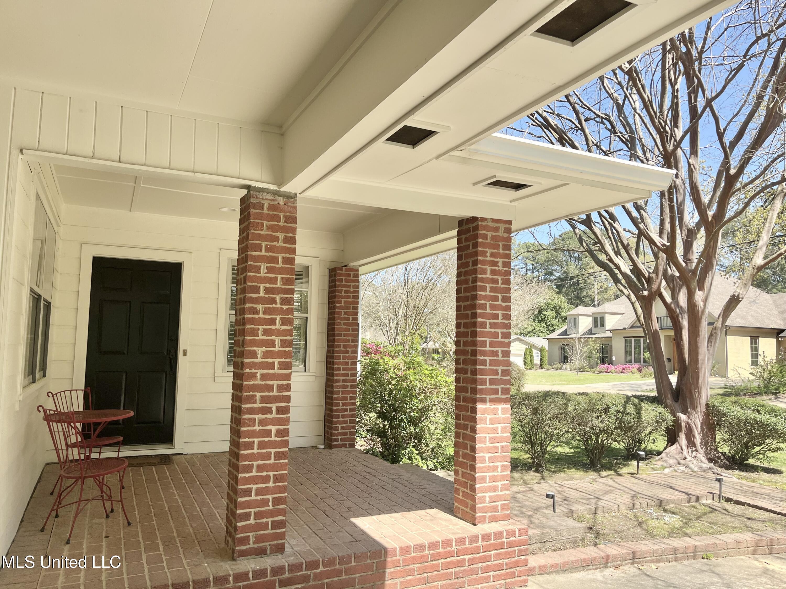 4245 Berlin Drive, Jackson, Mississippi image 4