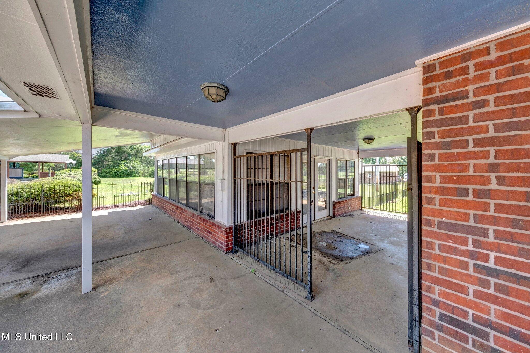 3260 Peyton Road, Coldwater, Mississippi image 43