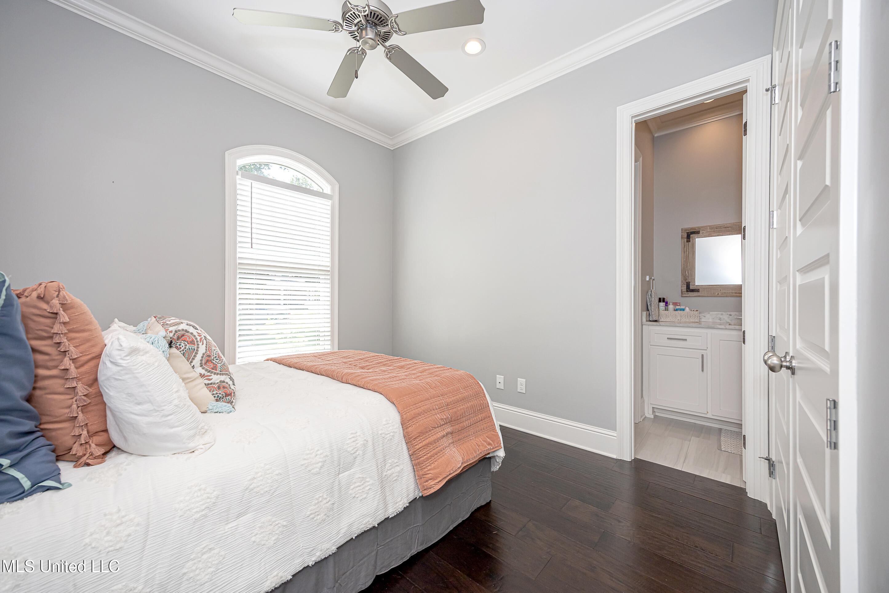 204 Bluff Cove, Ocean Springs, Mississippi image 33