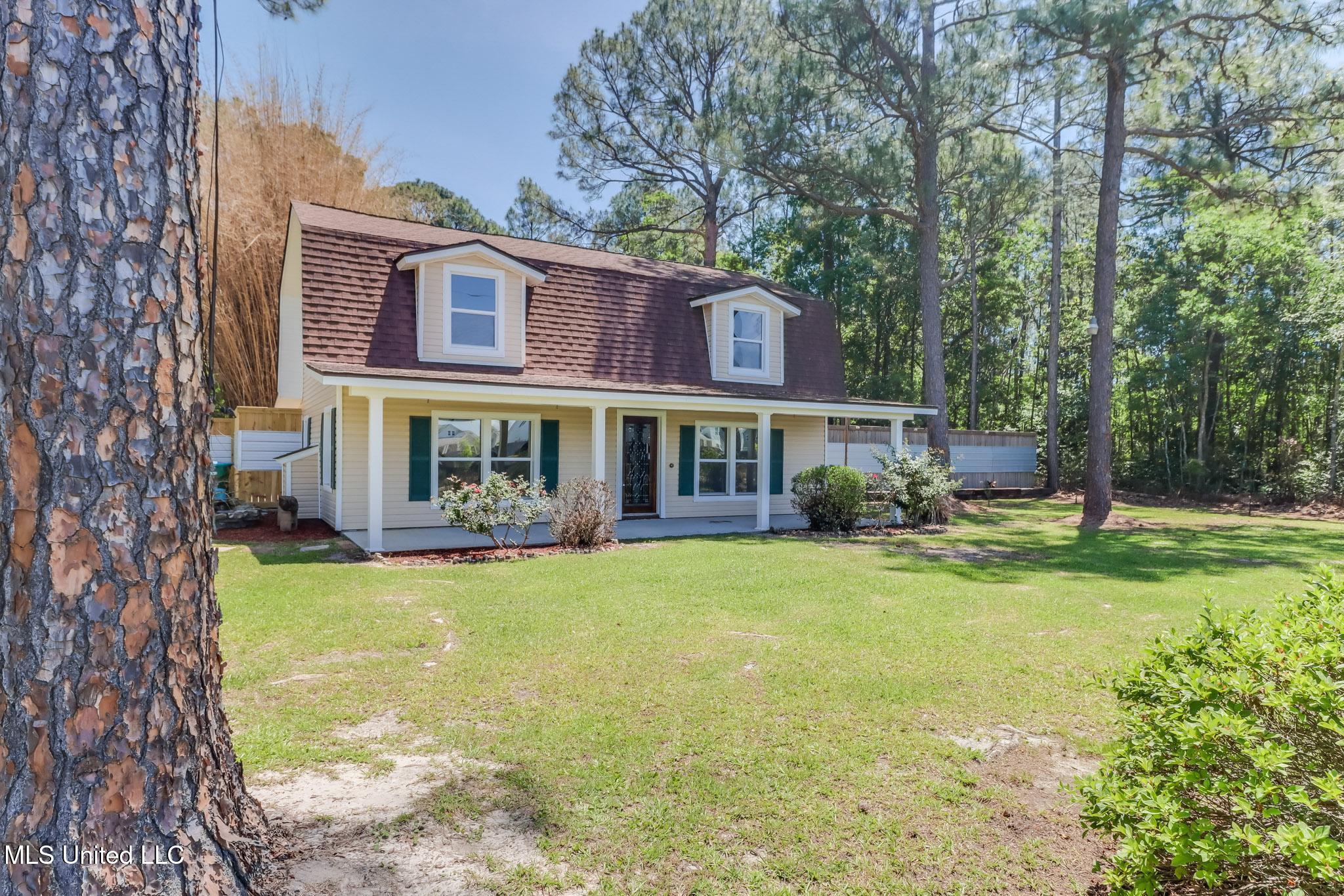 5416 Riley Road, Ocean Springs, Mississippi image 2