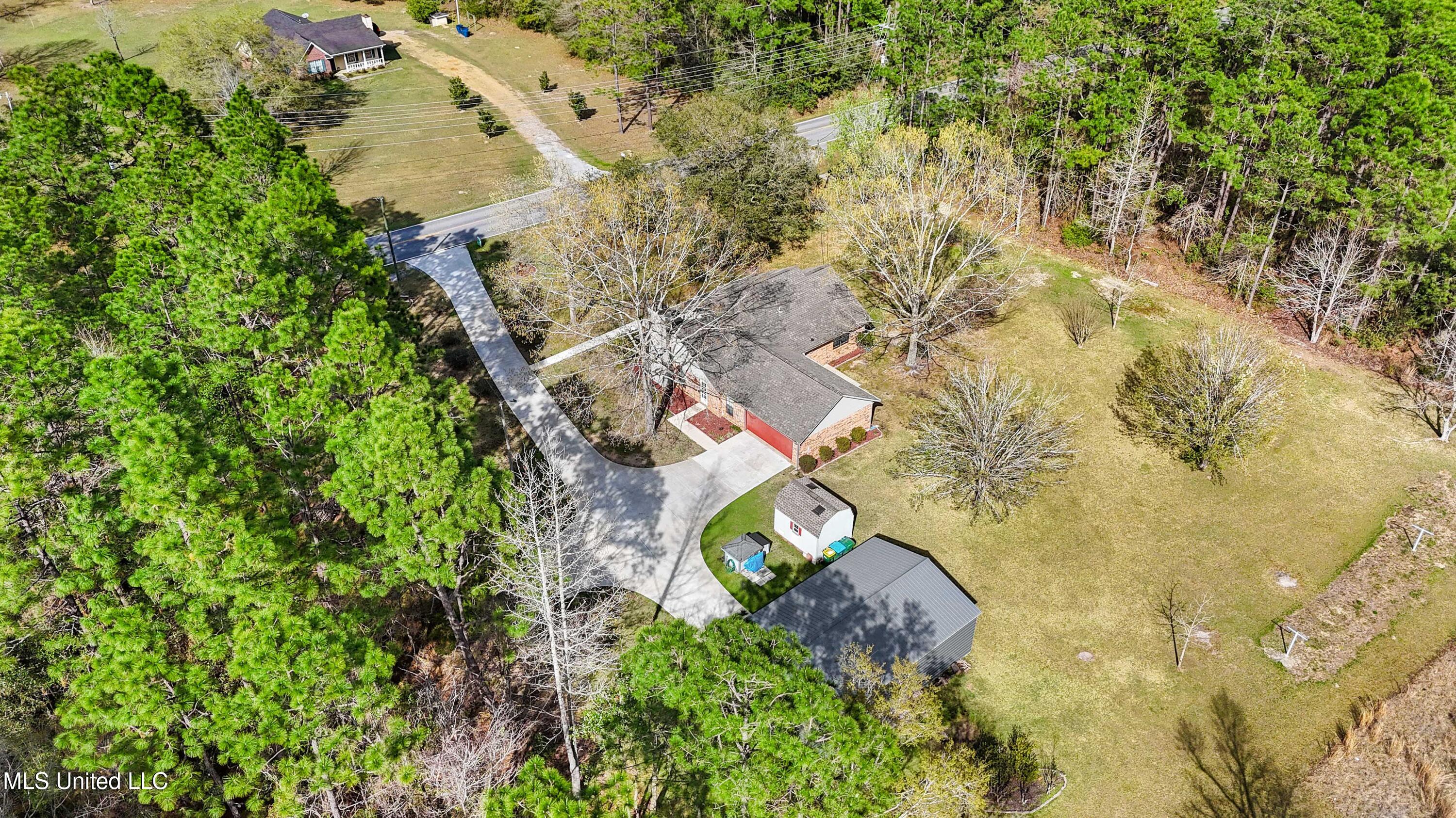 7300 Frank Snell Road, Moss Point, Mississippi image 32