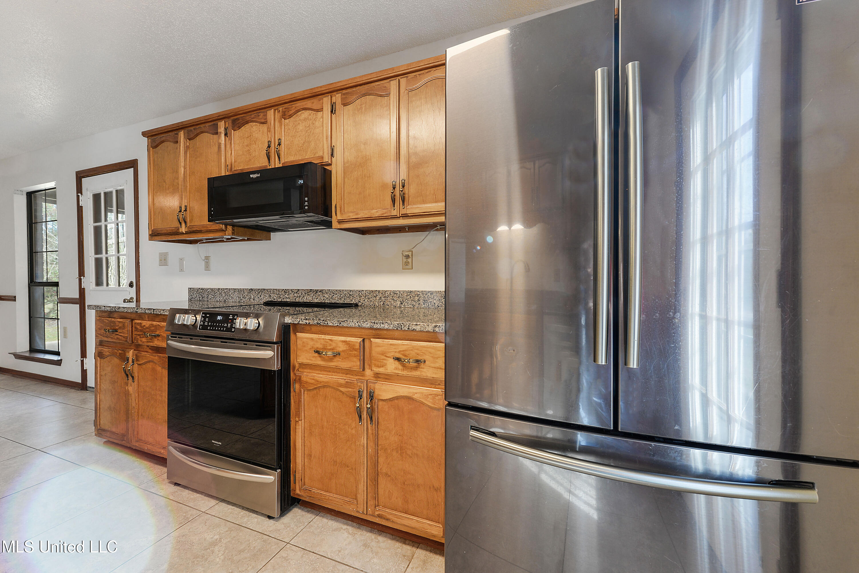 7300 Frank Snell Road, Moss Point, Mississippi image 11