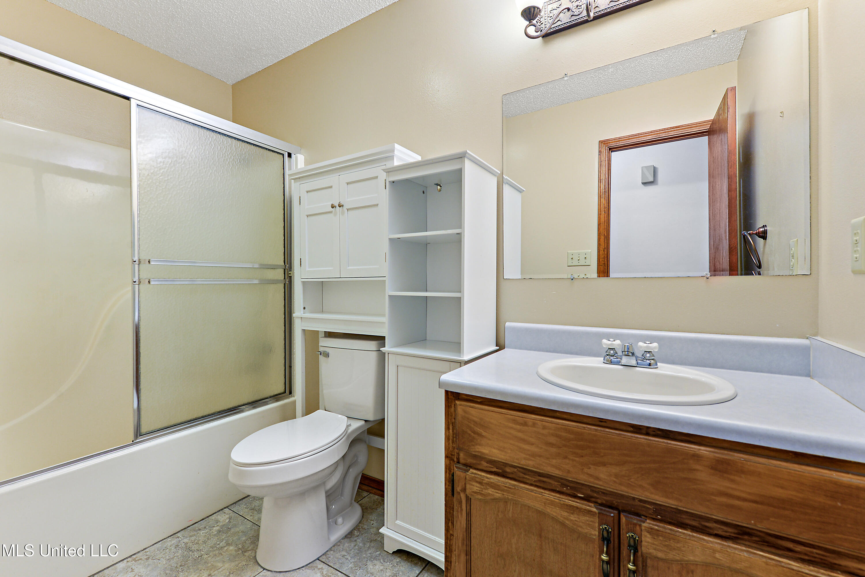 7300 Frank Snell Road, Moss Point, Mississippi image 21