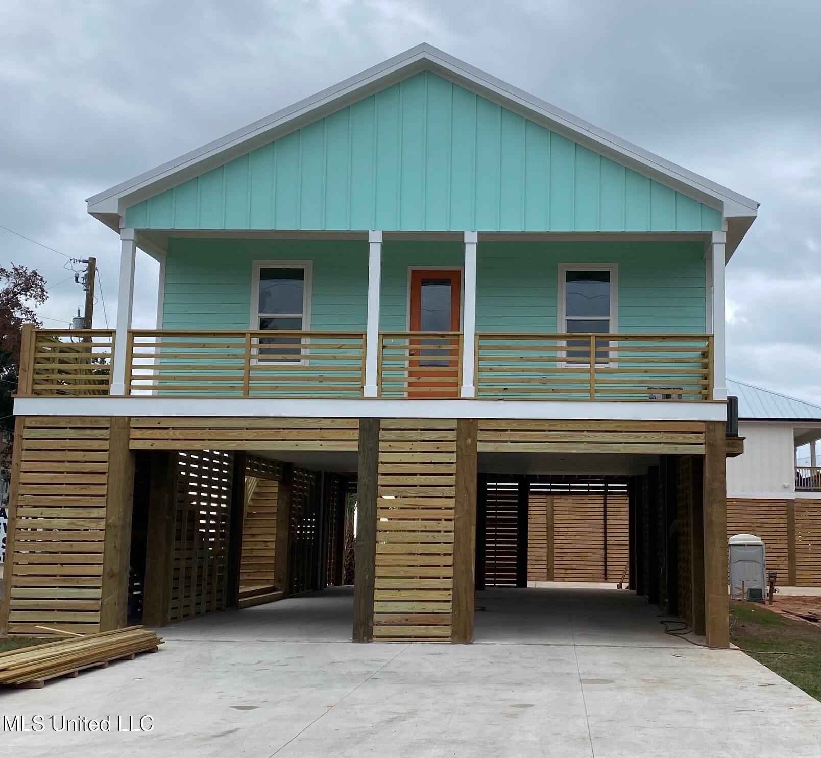 526 16th Street, Gulfport, Mississippi image 1