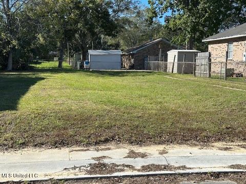 Vacant Land For Sale - 185 Claiborne Street<br/> Harrison County, Biloxi, MS 39530