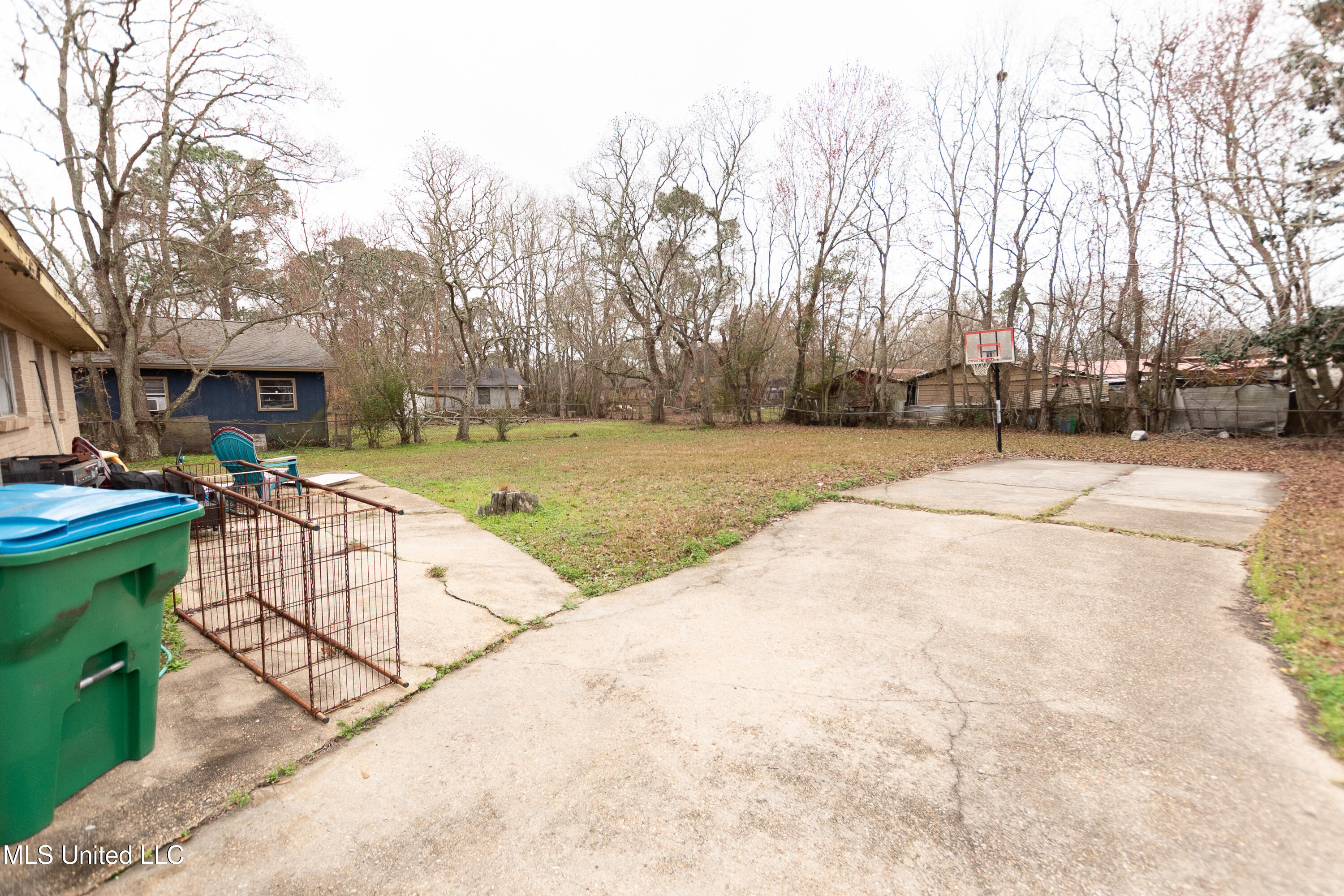 5659 Rose Drive, Moss Point, Mississippi image 2