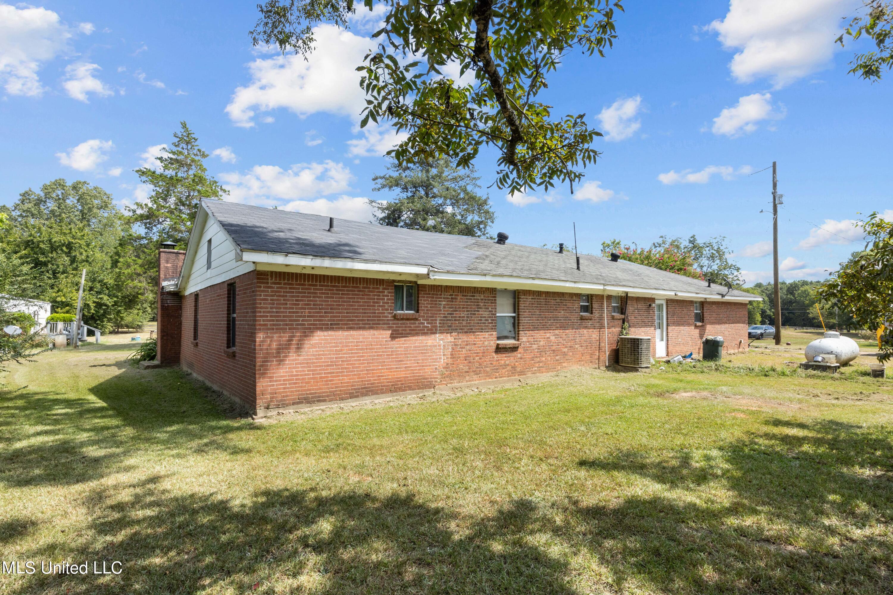 325 Loring Road, Pickens, Mississippi image 21